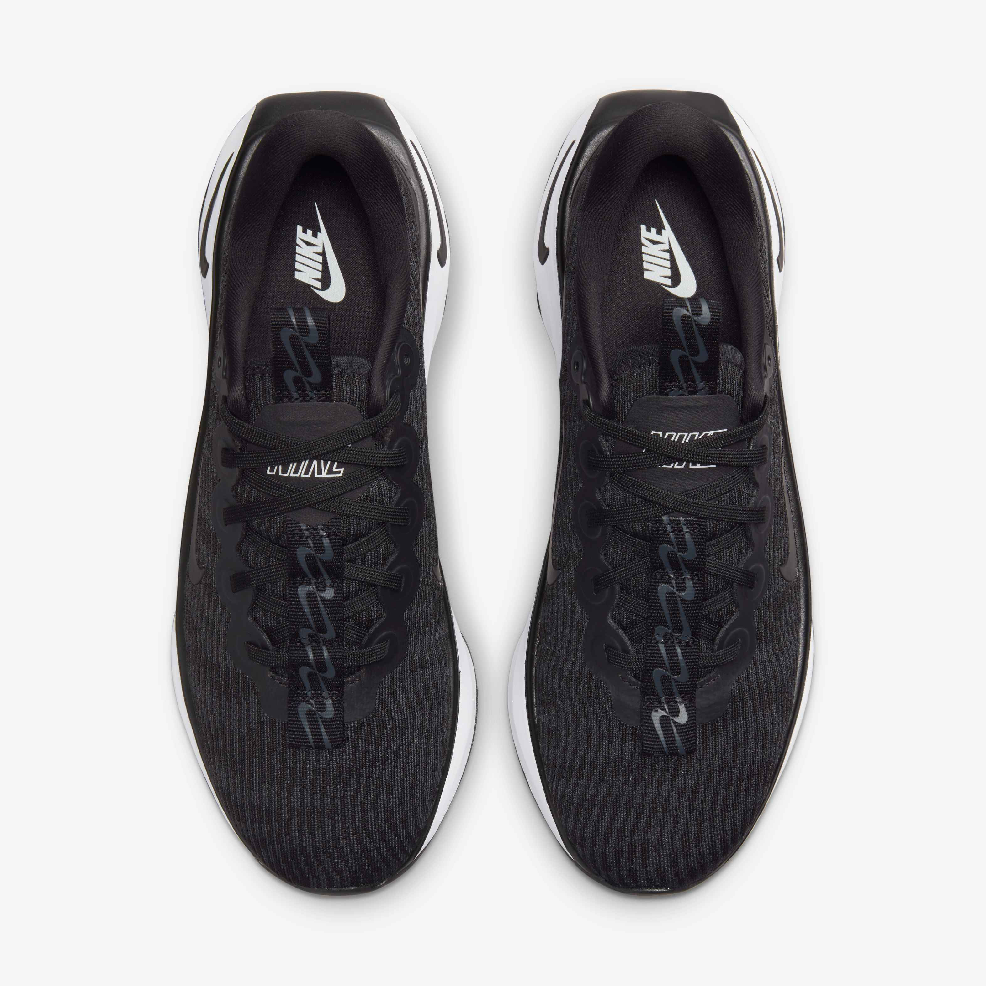 نايكي موتيفا image number 3