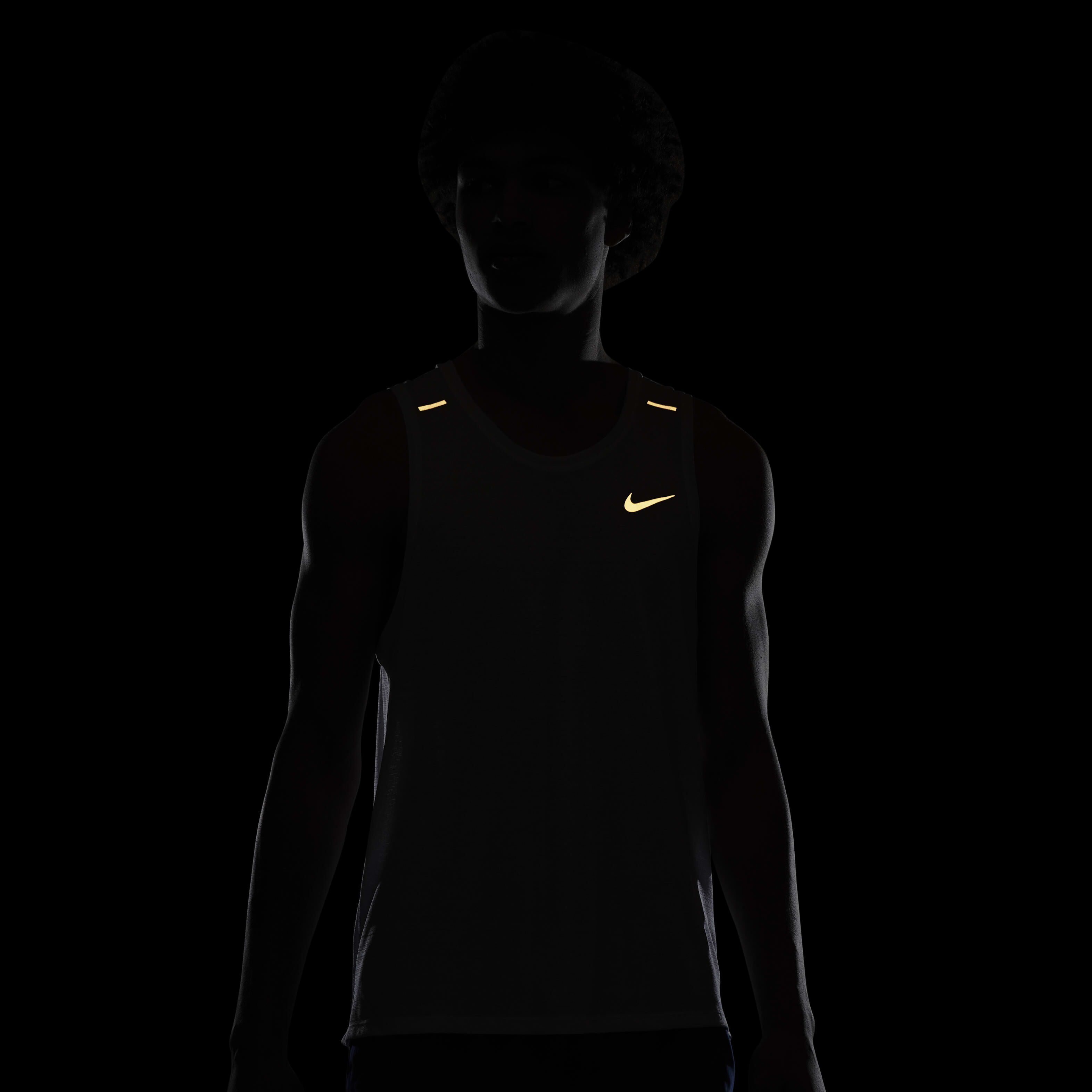 Nike Dri-FIT Miler image number 5