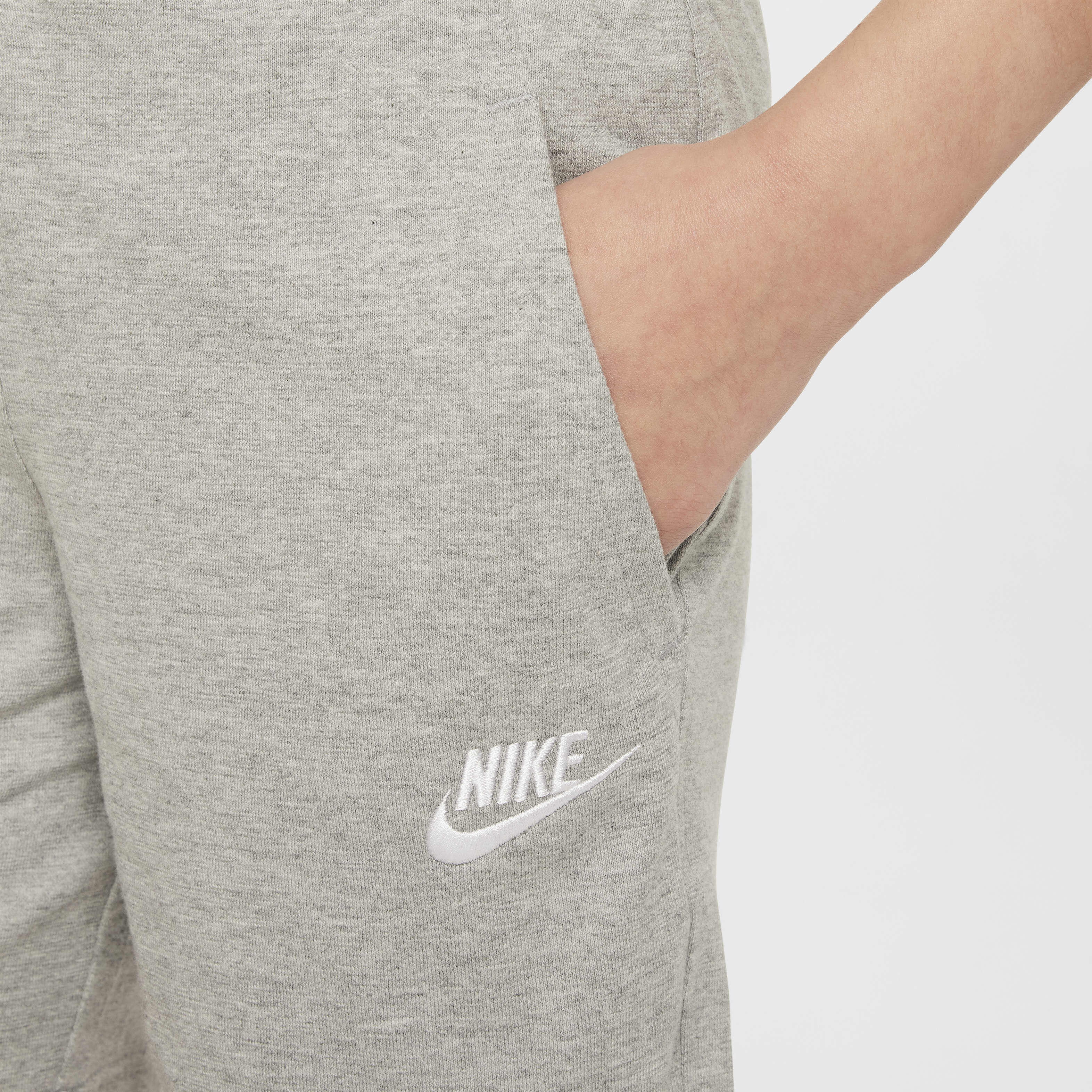 Nike Sportswear Club image number 5