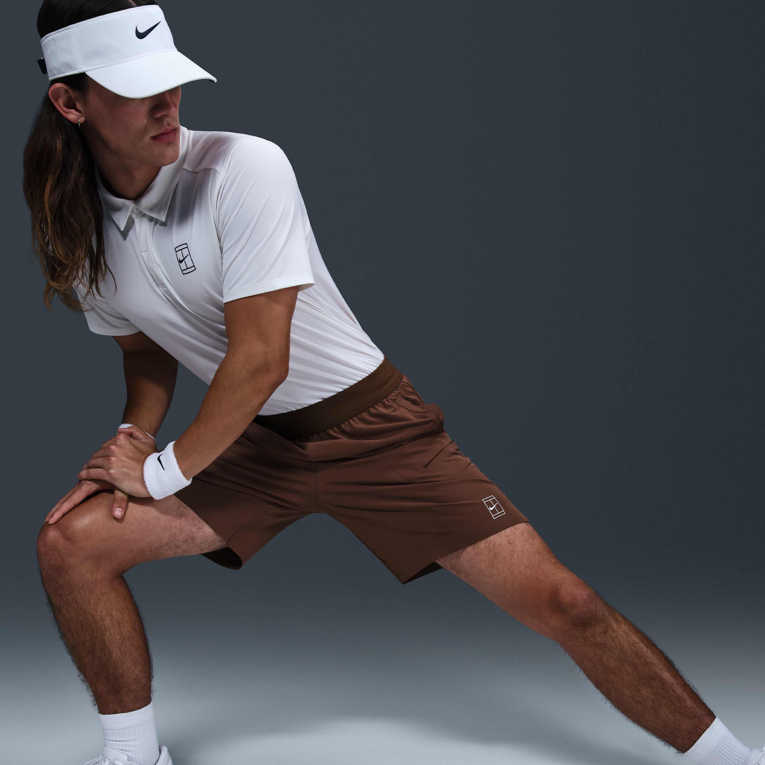 NikeCourt Advantage image number 4