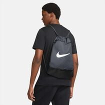 Nike Brasilia 9.5