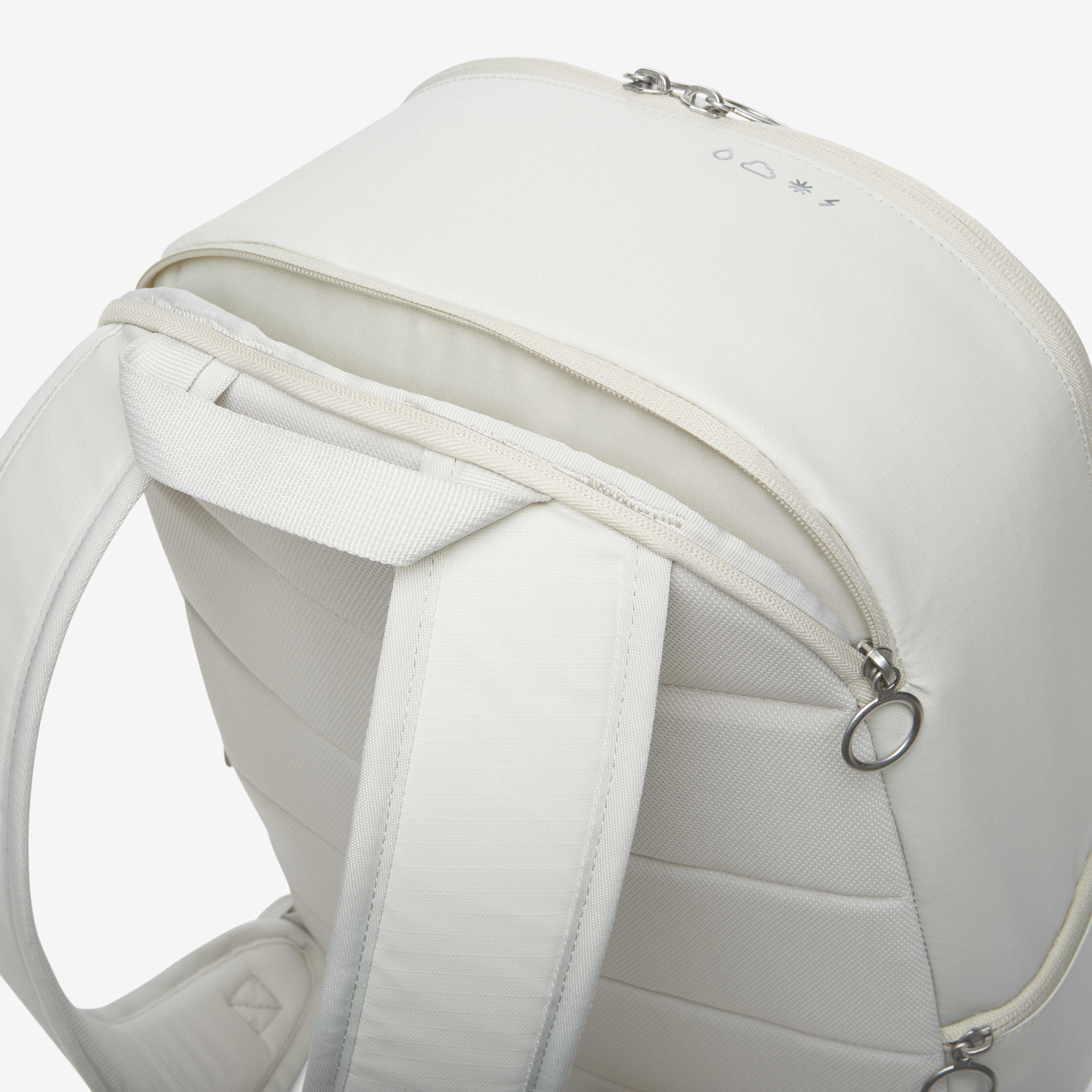 نايكي هيرتدج image number 6