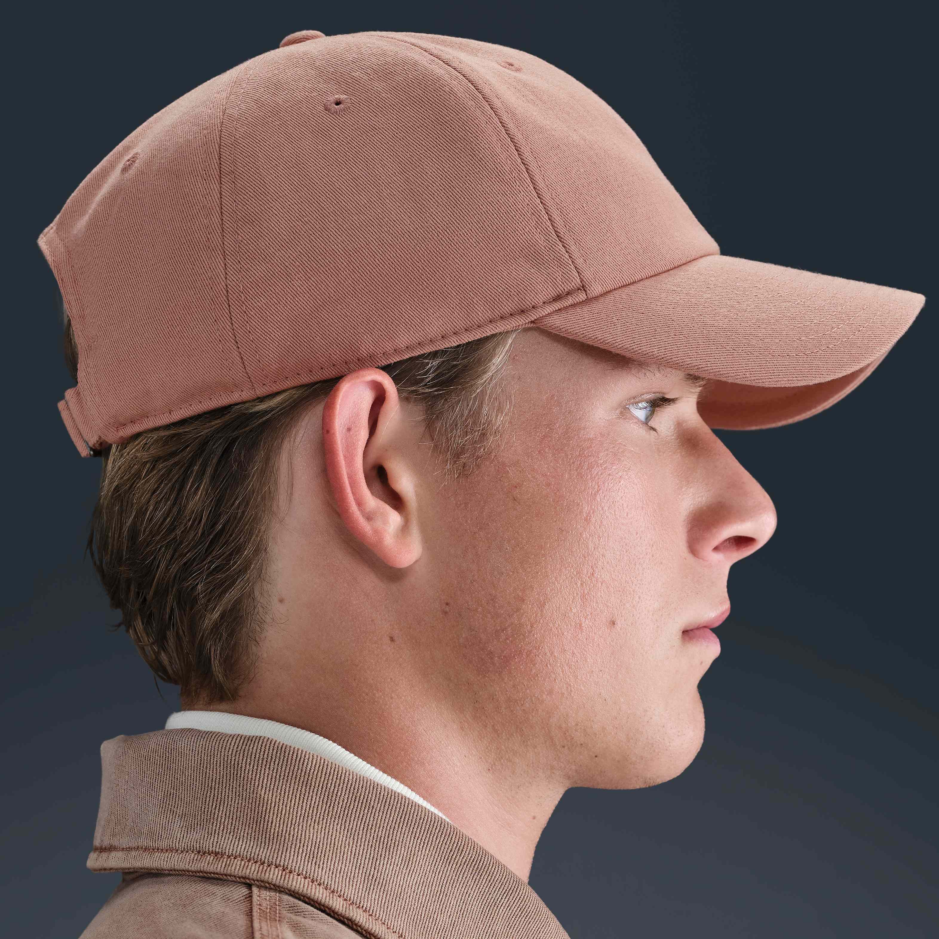 Nike Club image number 3