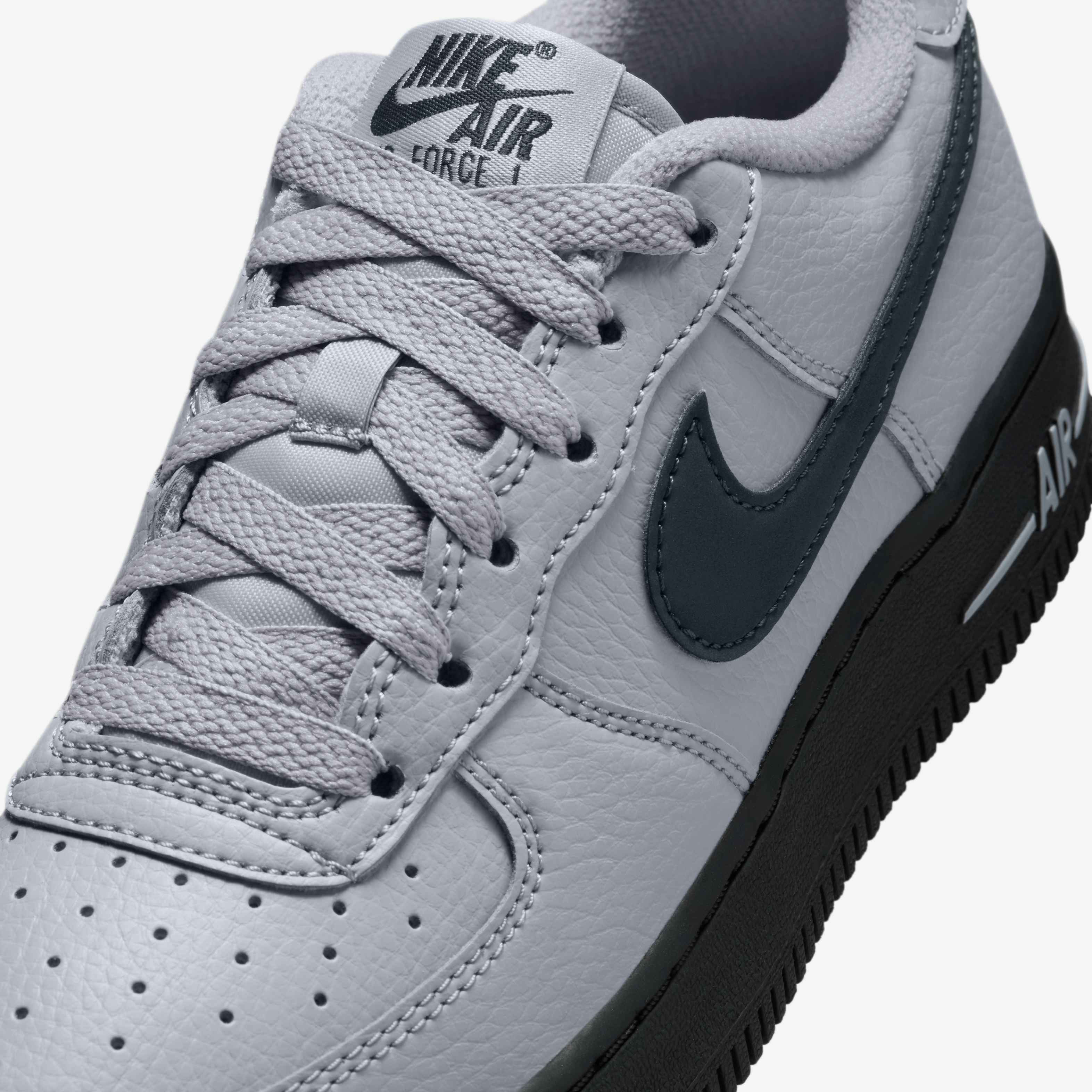 Nike Air Force 1 image number 6