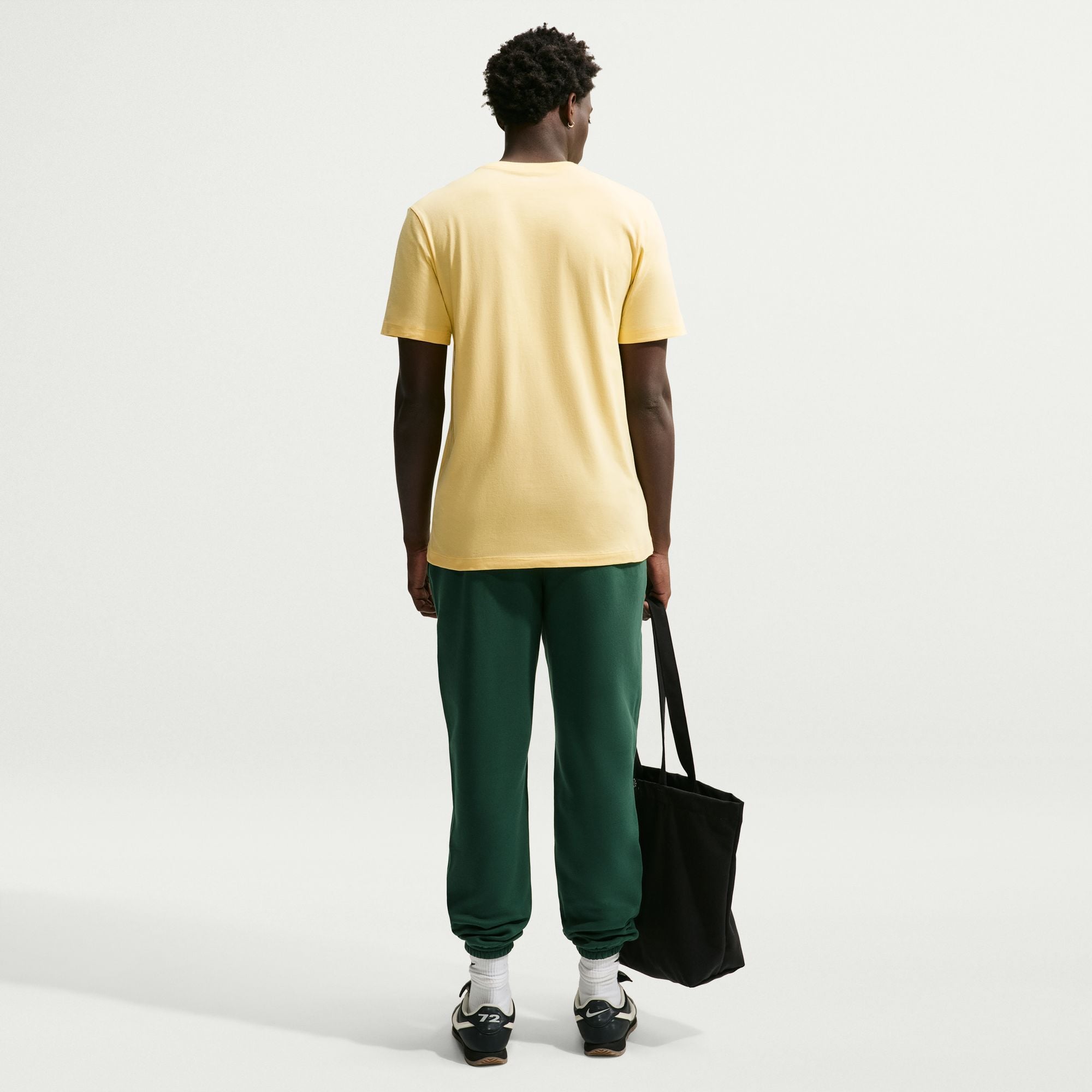 Nike Club image number 1