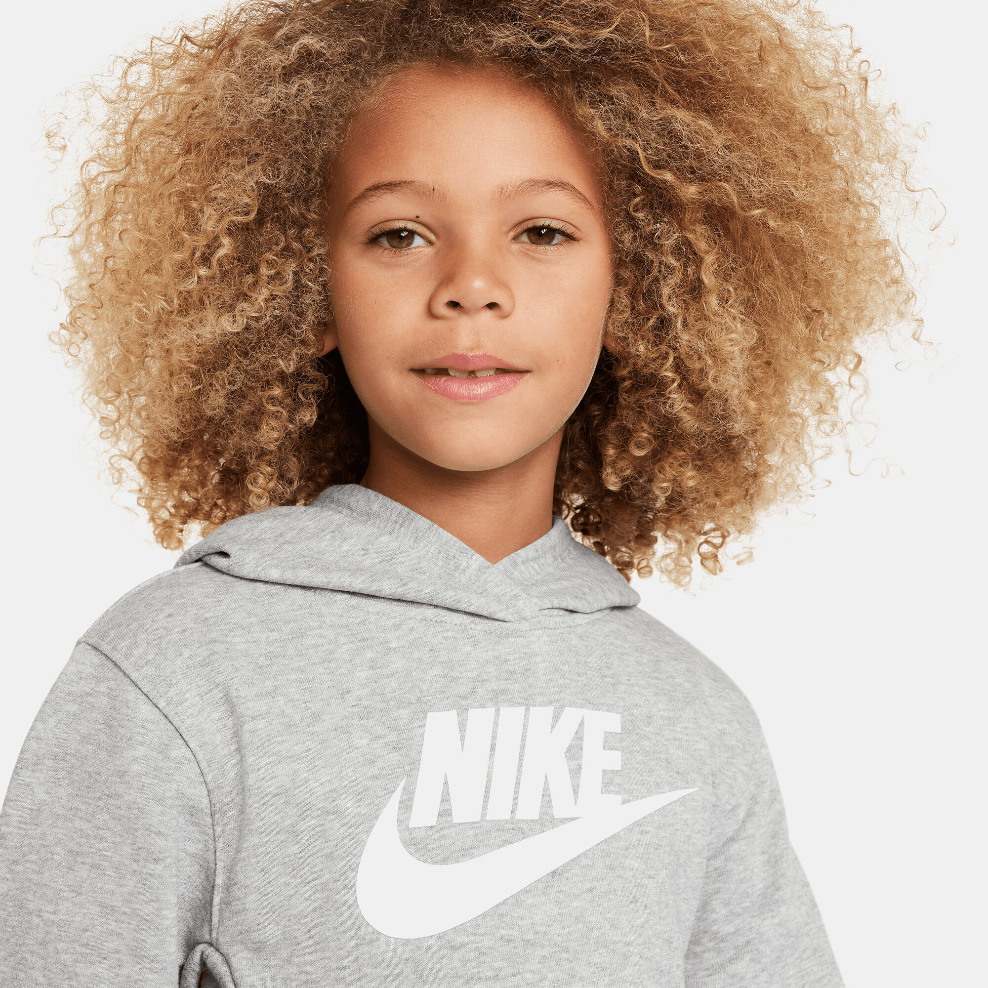 Nike Sportswear Club French Terry Pullover image number 2