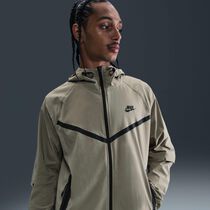 Nike Tech