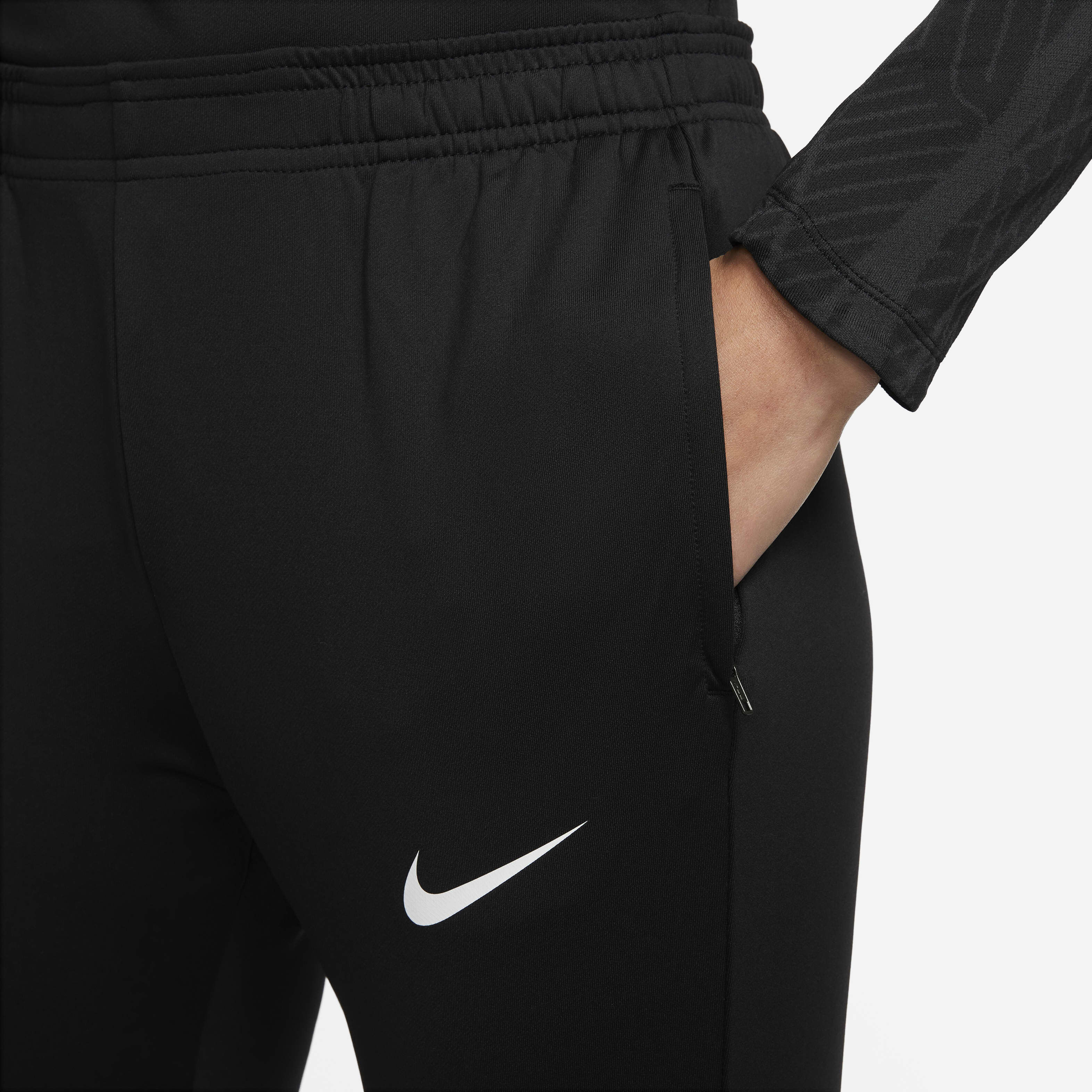 Nike Dri-FIT Strike image number 3