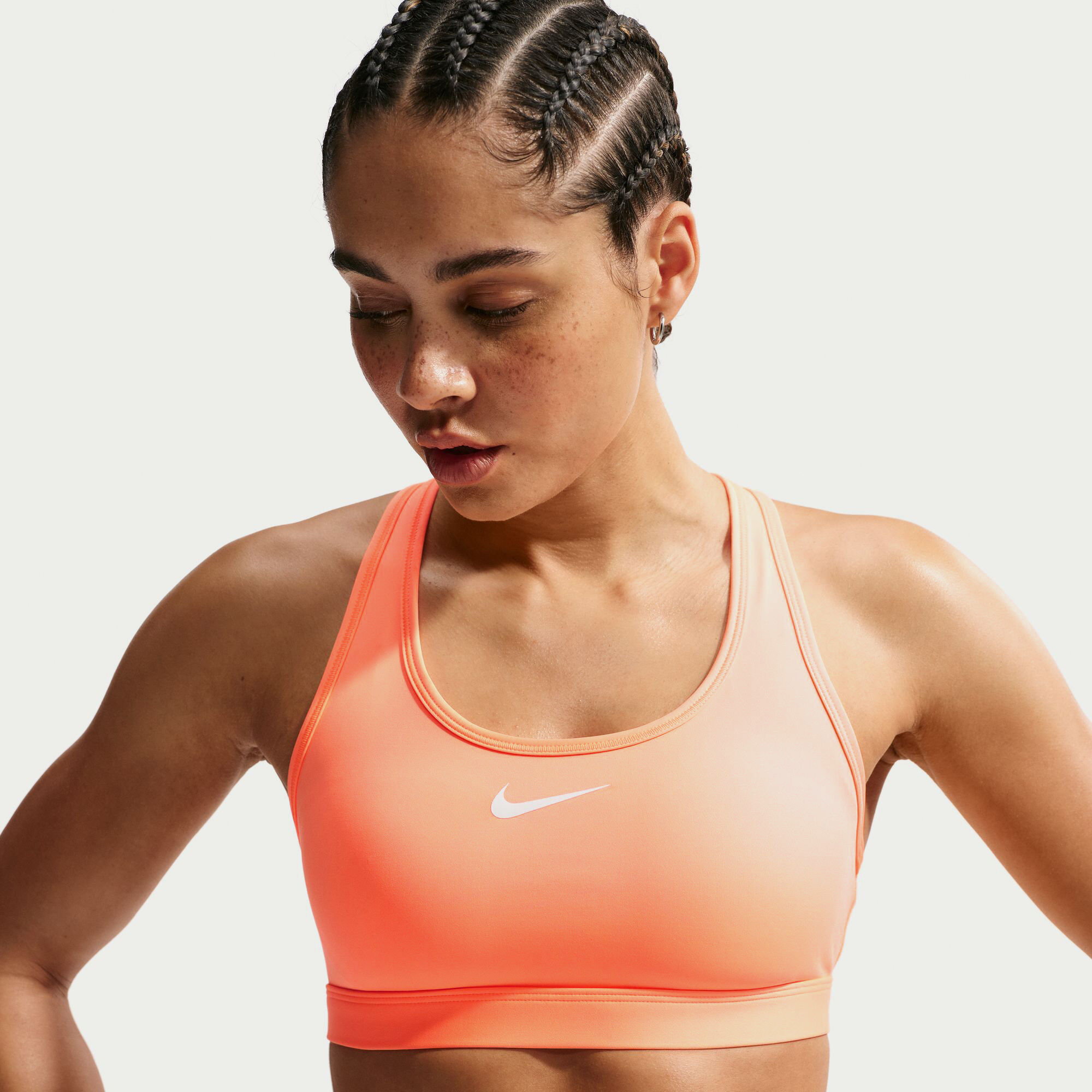 نايكي سووش بدعم متوسط image number 4