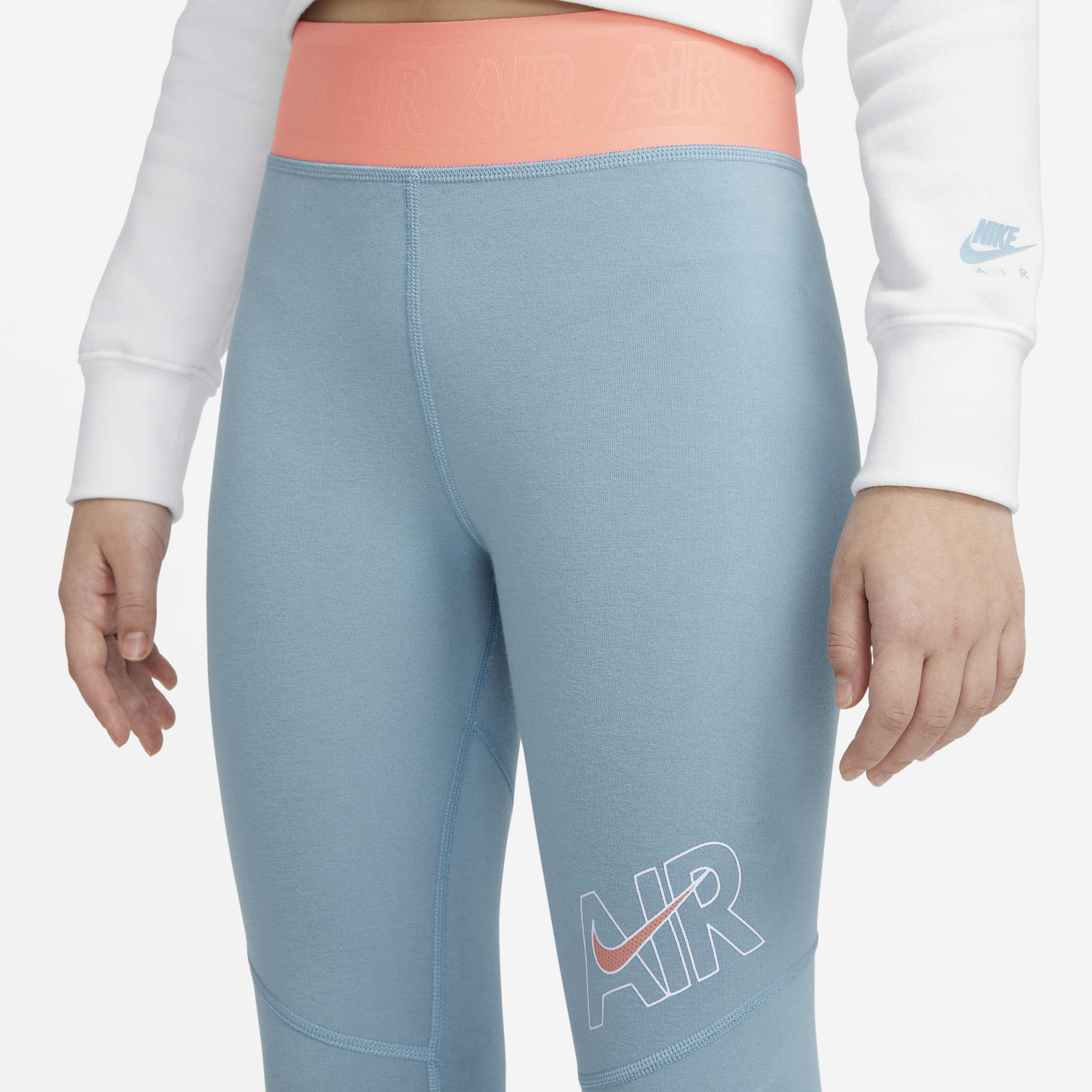 نايكي اير ايسنشال image number 2