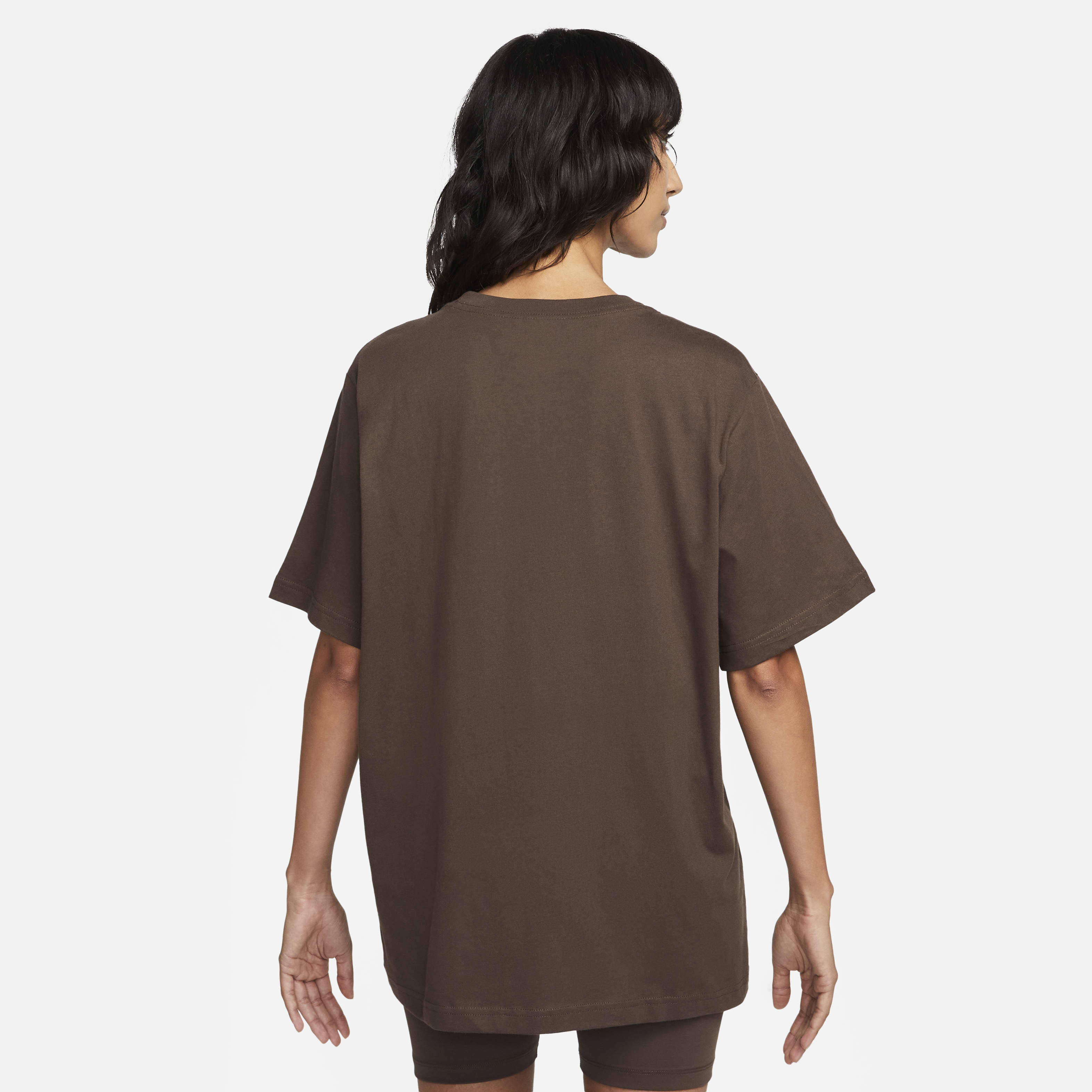 Nike Sportswear Essential image number 1