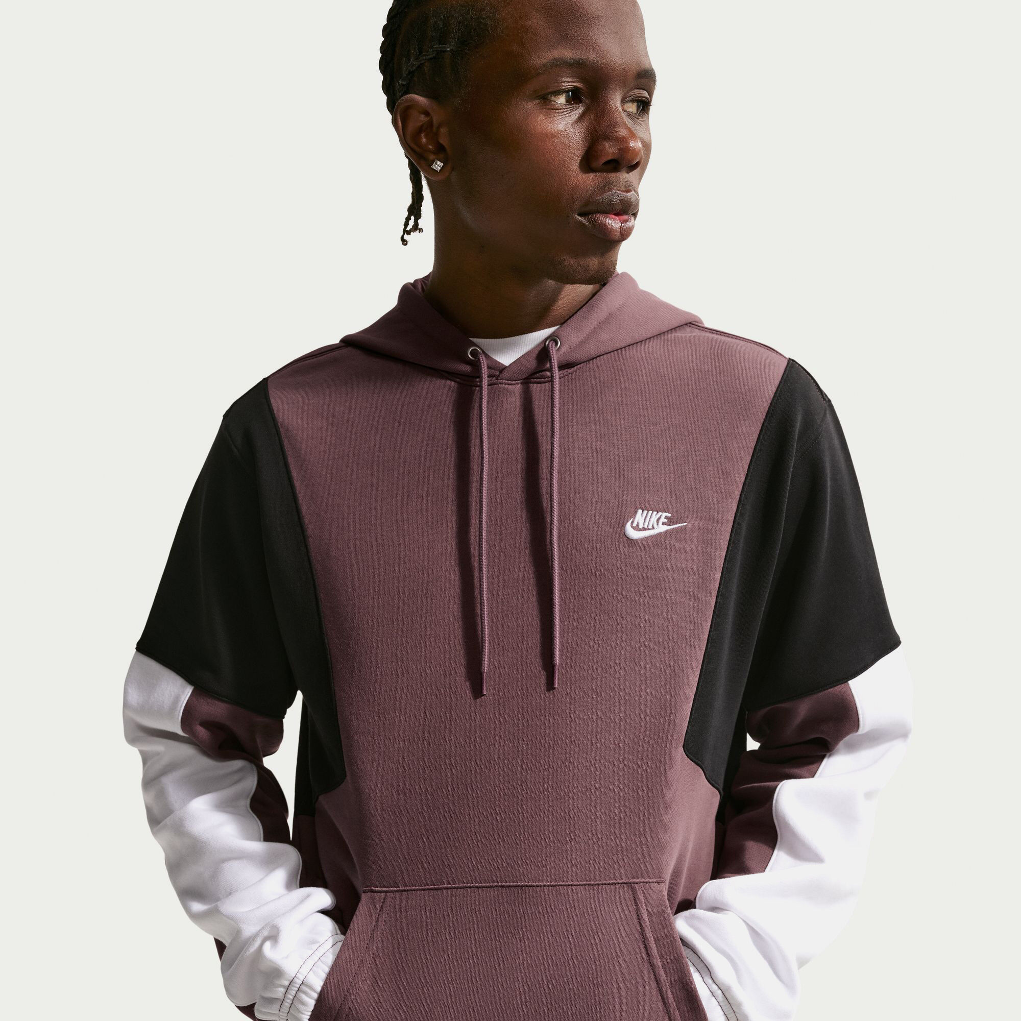 Nike Sportswear Club image number 2