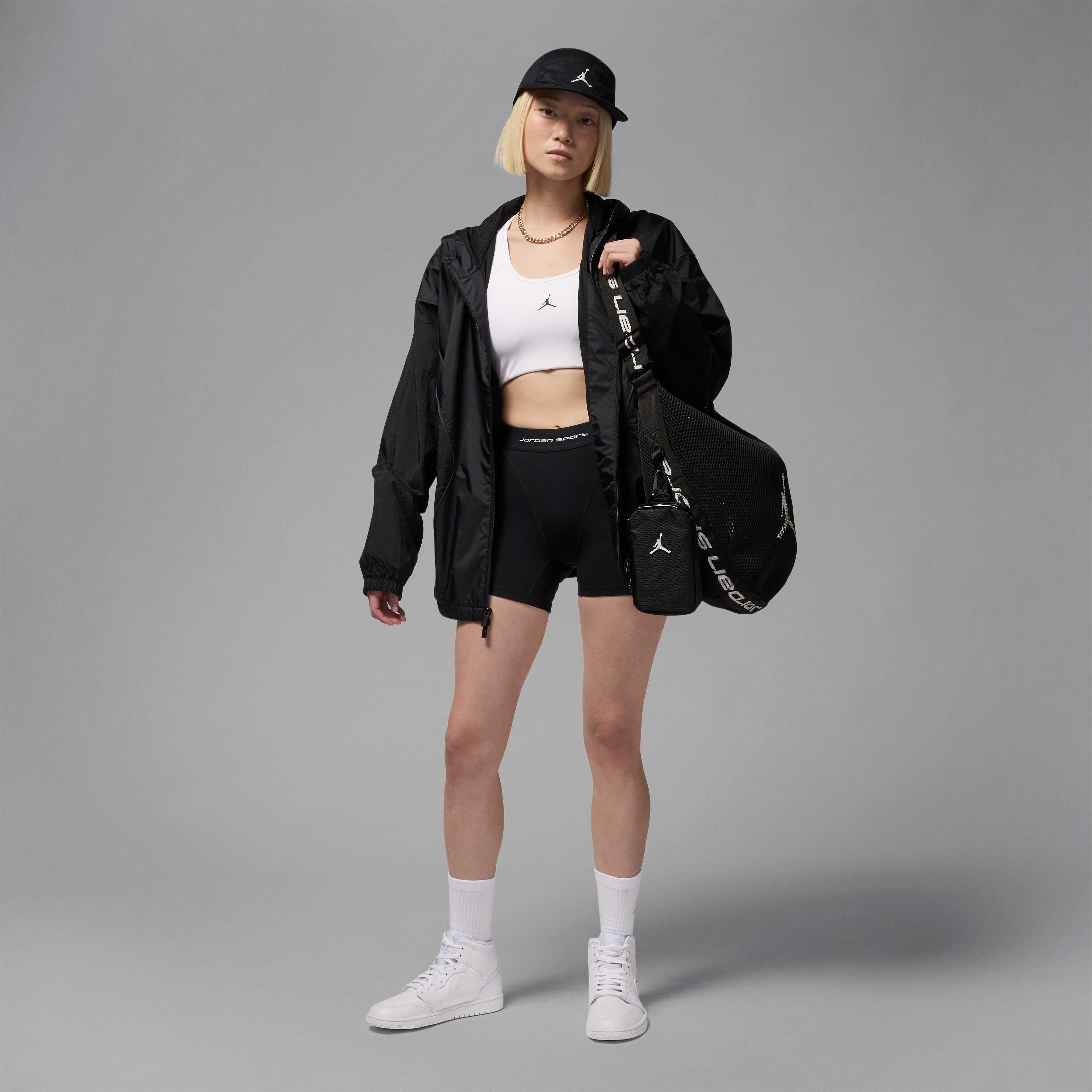 اير جوردن 1 ميد image number 8