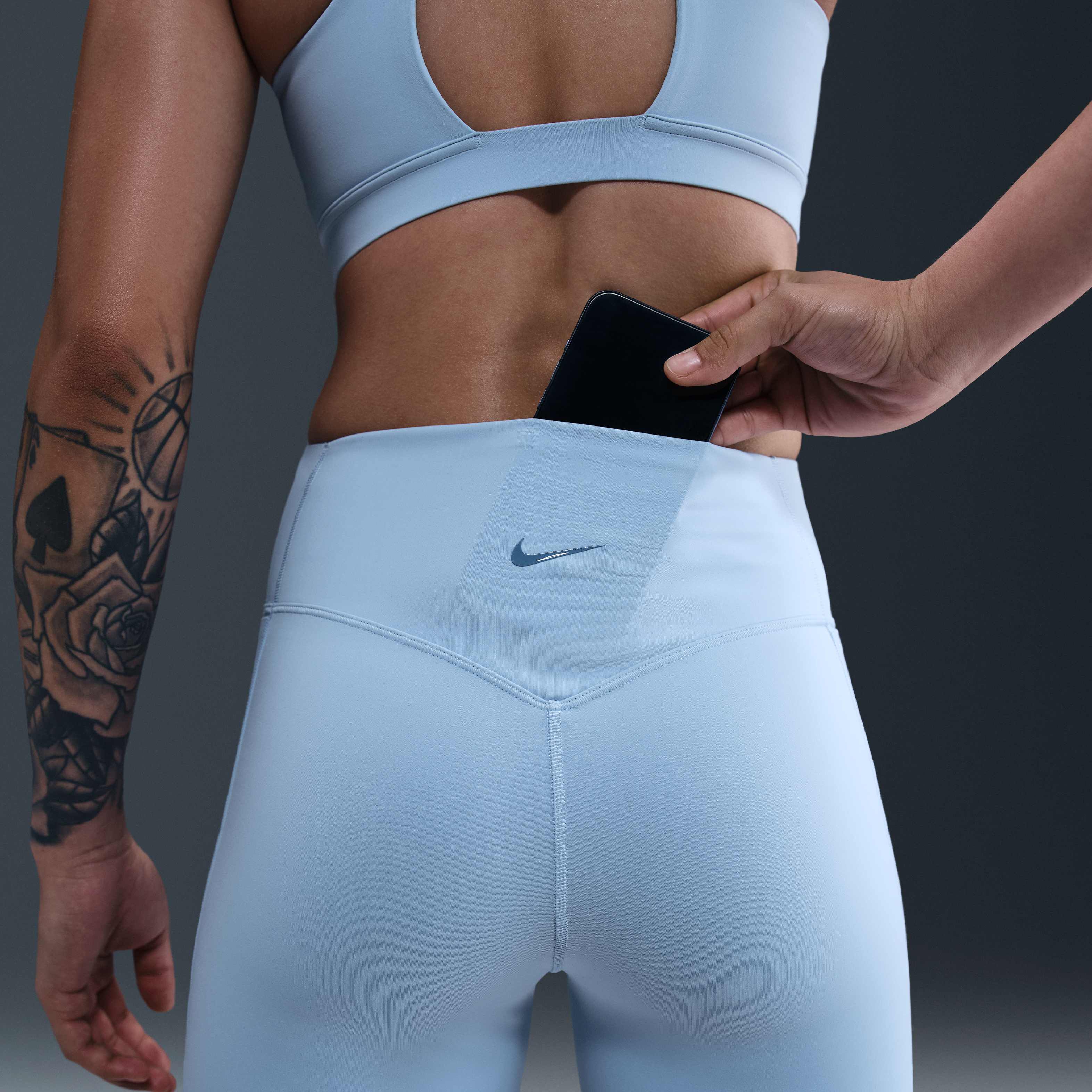 Nike Universa image number 5