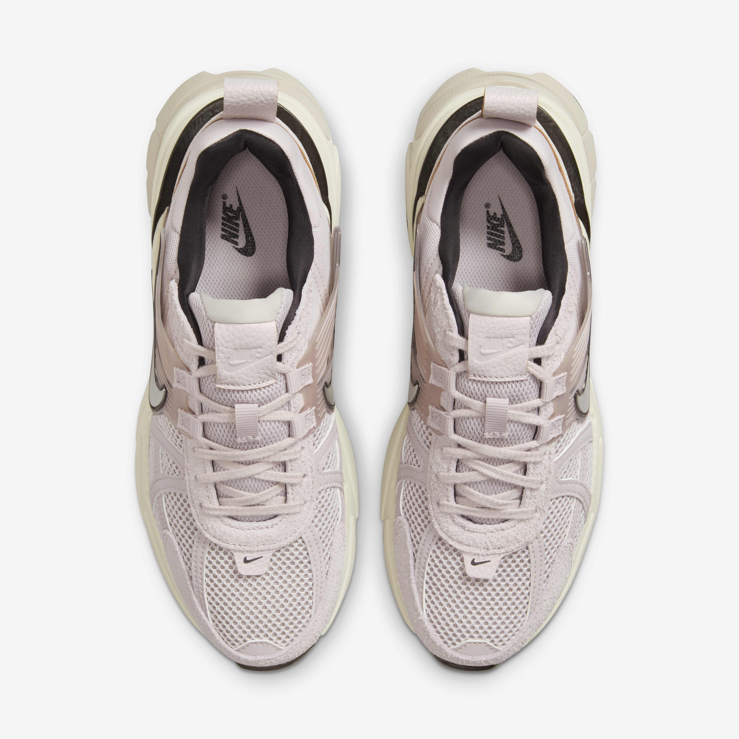 Nike V2K Run image number 4