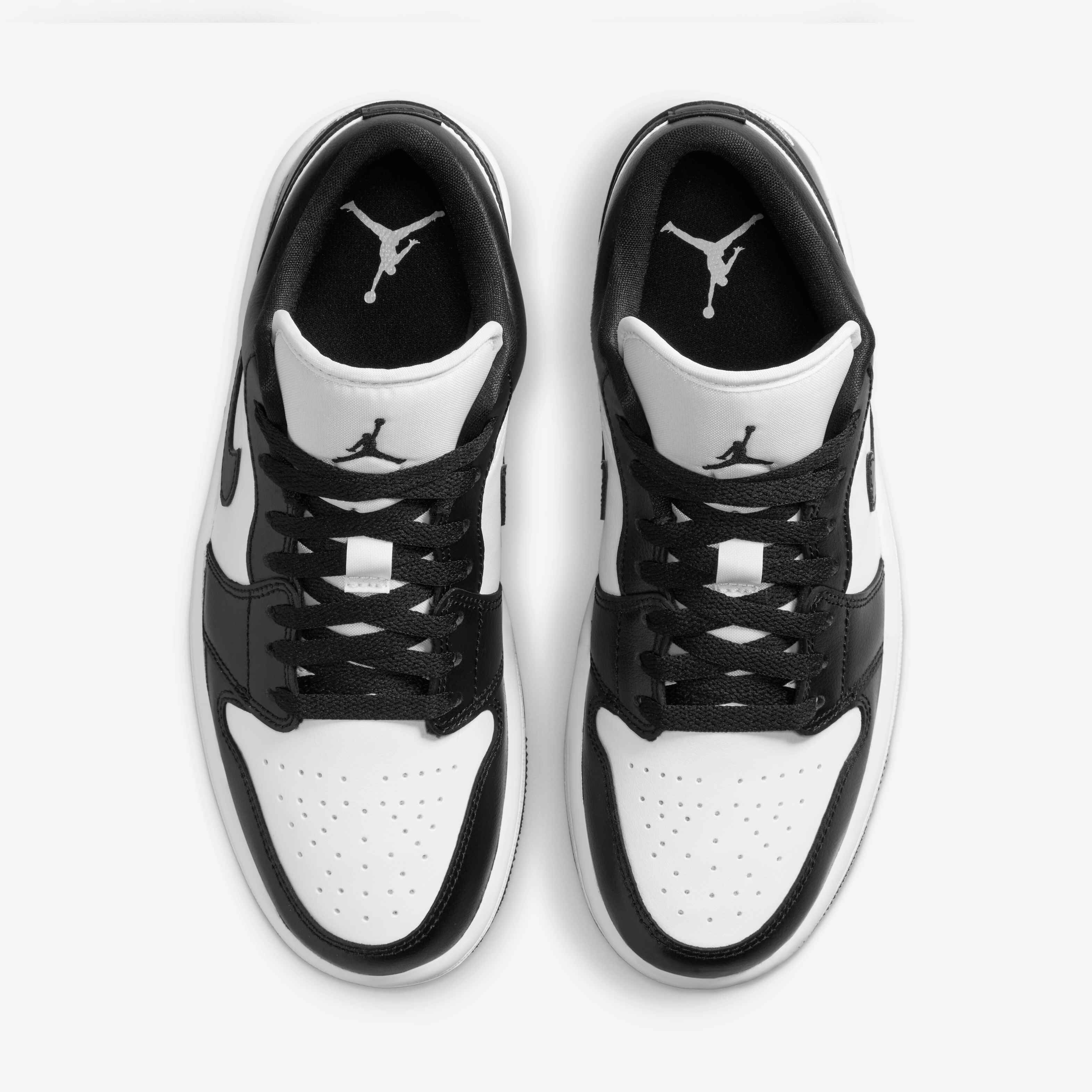 Air Jordan 1 Low Shoes image number 3