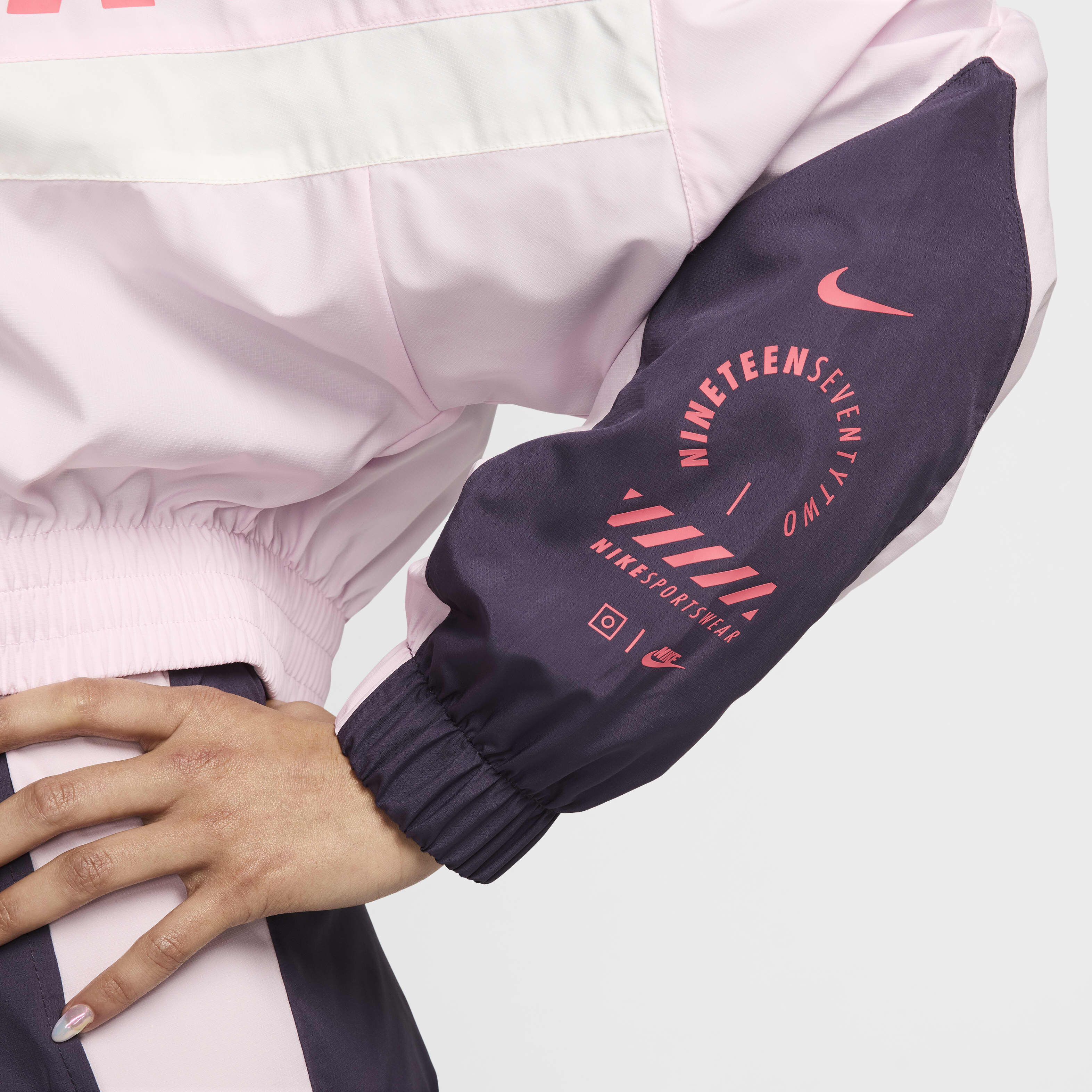 Nike Sportswear image number 4