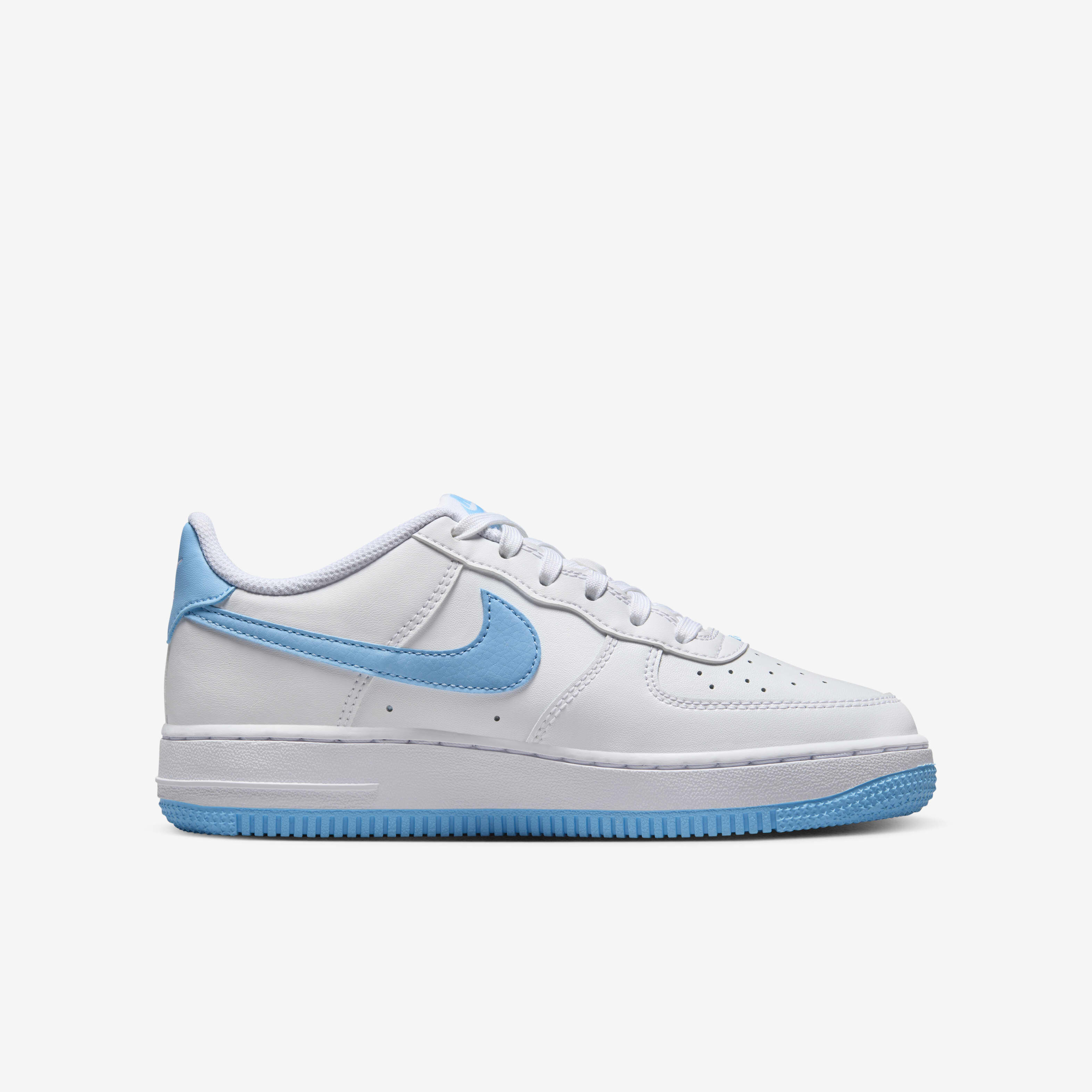 Nike Air Force 1 image number 2