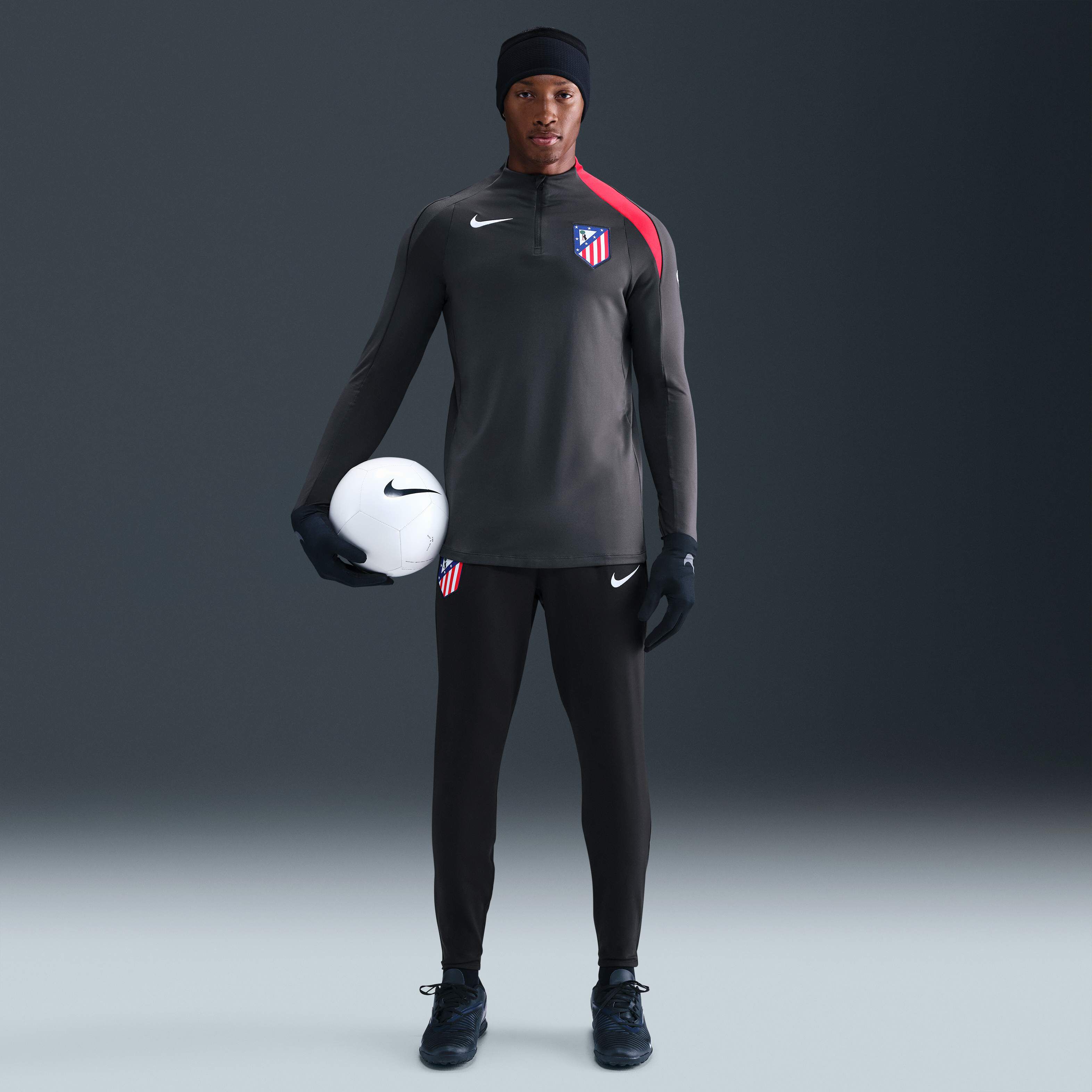 أتلتيكو مدريد ستاريك البديل image number 3