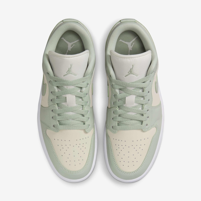 Air Jordan 1 Low SE image number 3 Air Jordan 1 Low SE image number 3