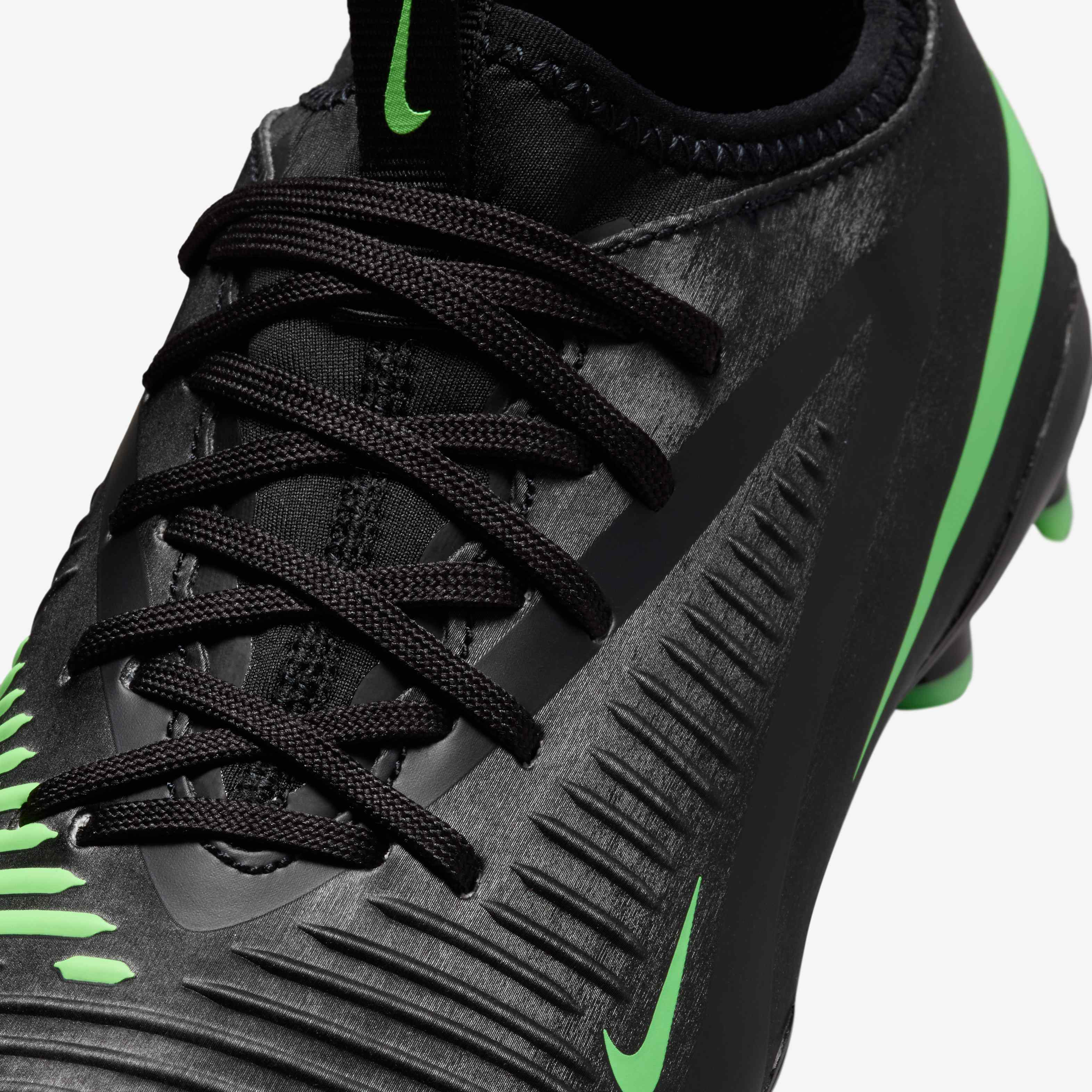 Nike Jr. Phantom 6 Low Academy image number 7