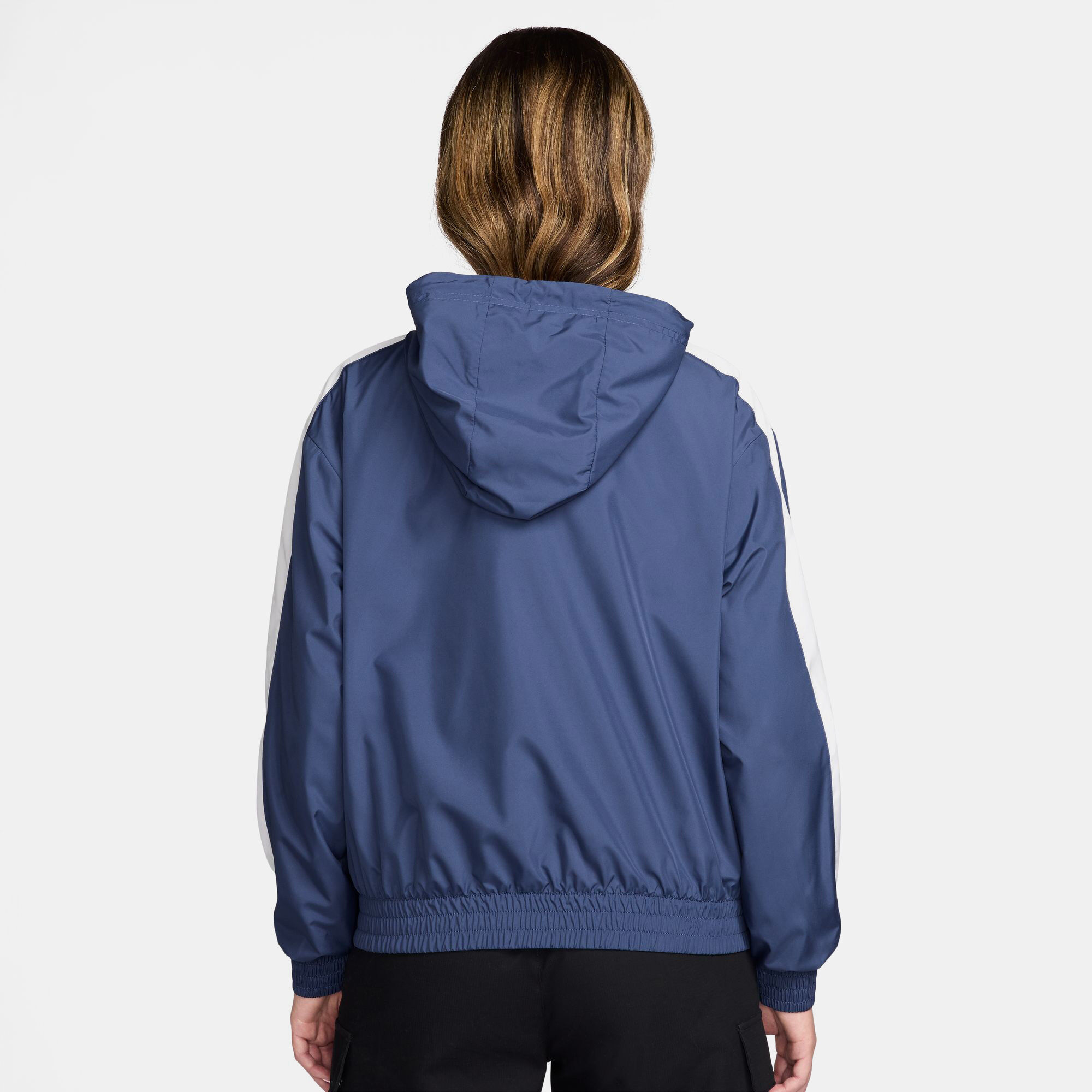 Nike Sportswear Classic Wovens image number 1