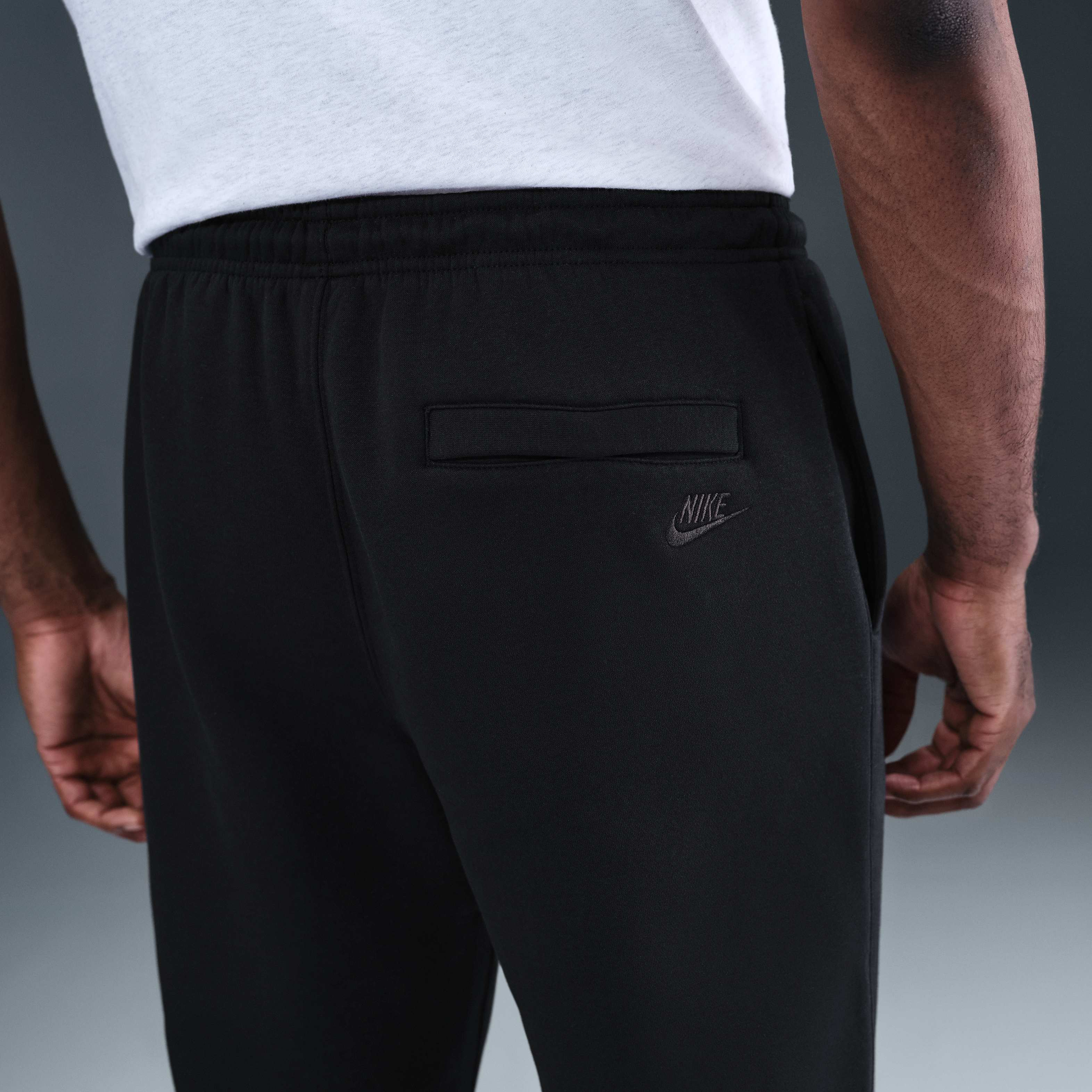 Nike Sportswear Club image number 2