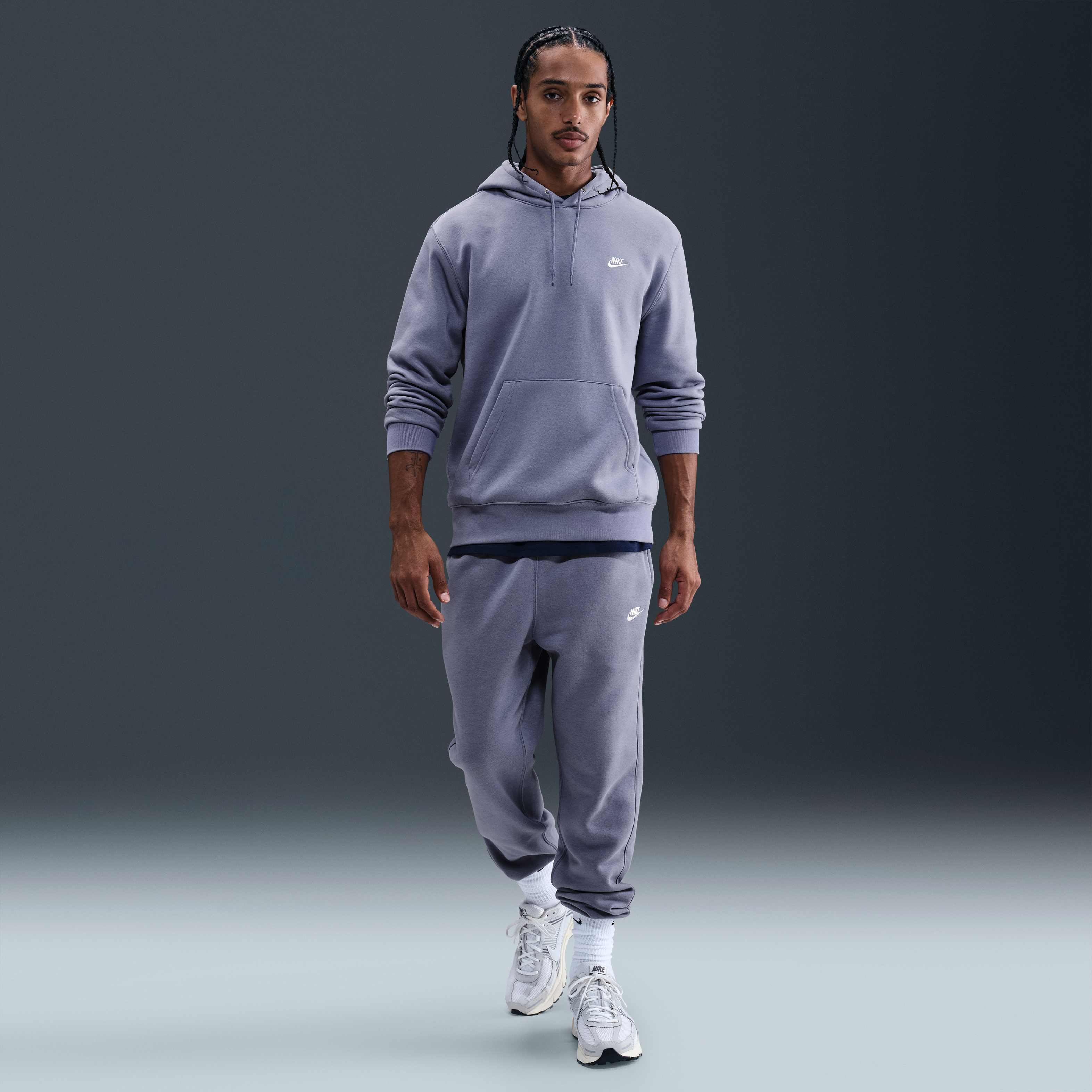 Nike Club image number 3