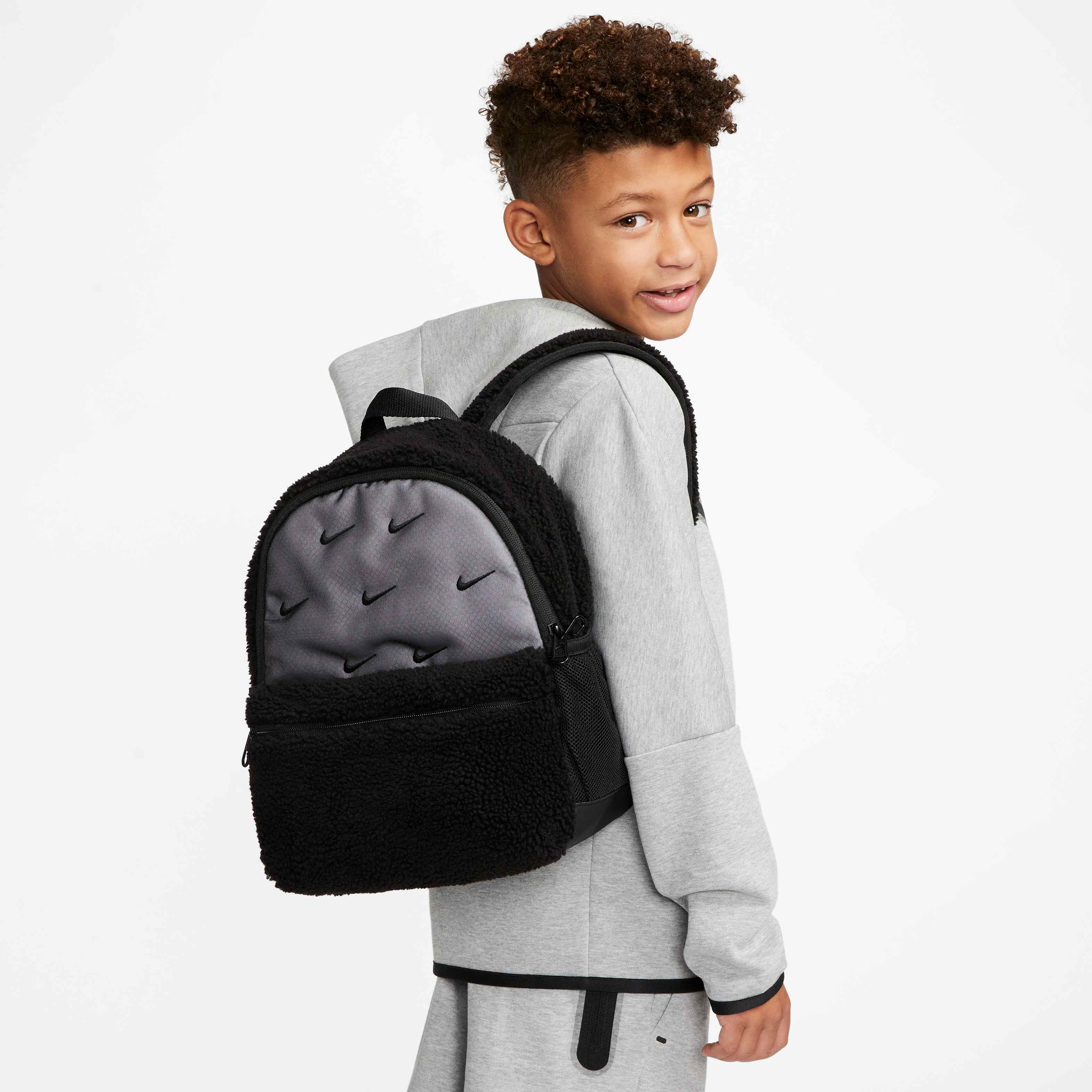 Nike Brasilia JDI image number 1