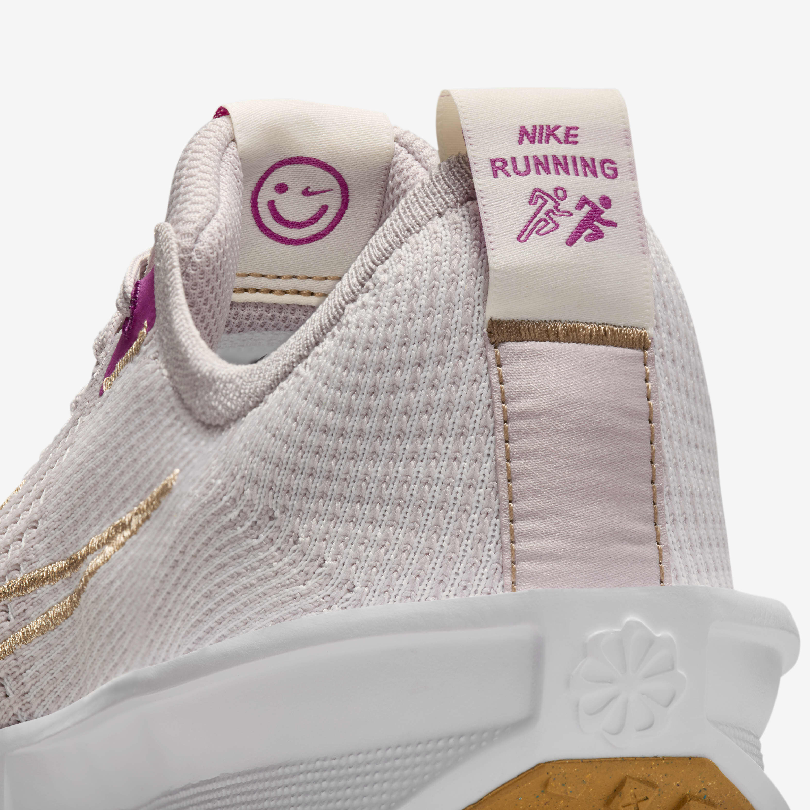 Nike Interact Run image number 8