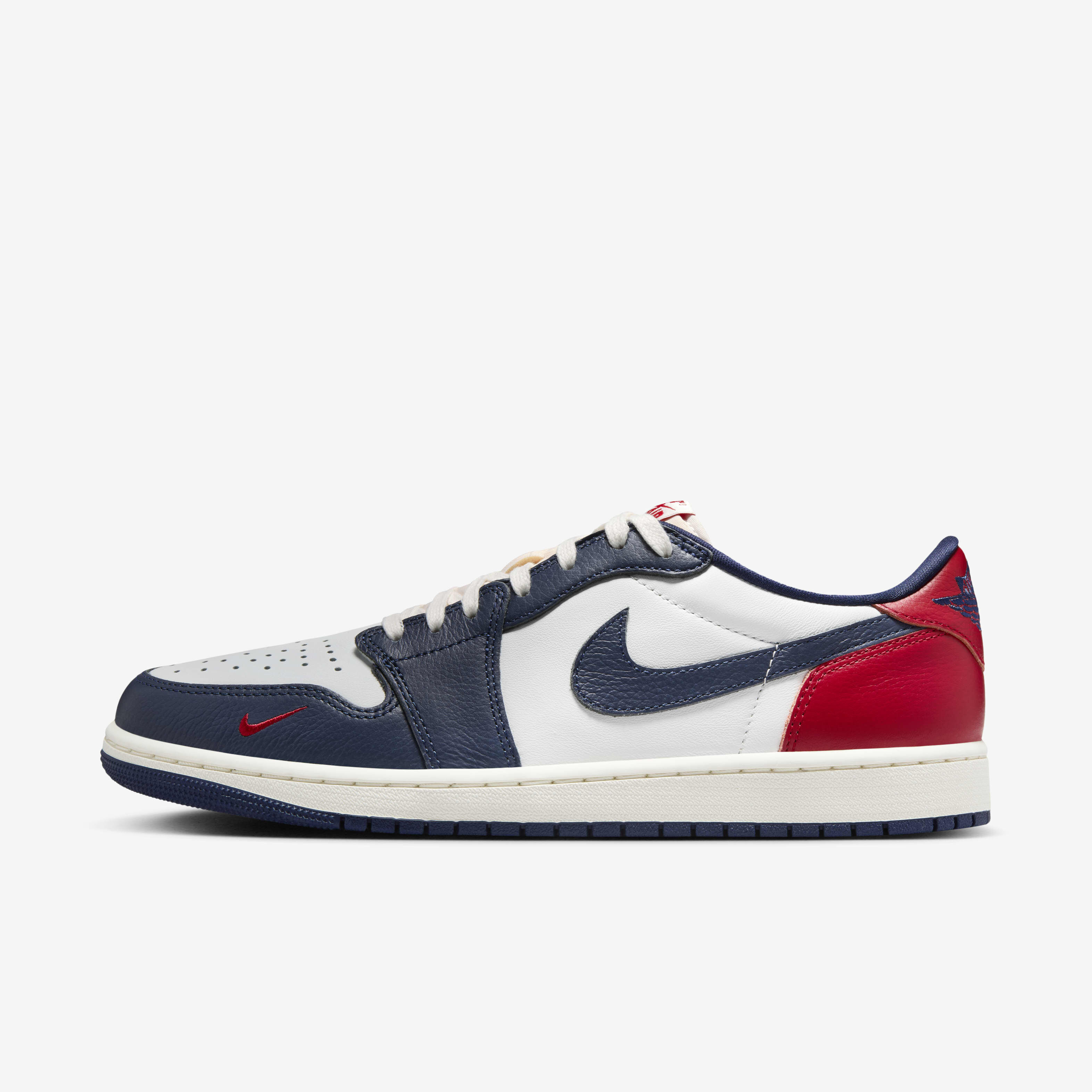 Air Jordan 1 Retro Low 'Gym Red & Midnight Navy' image number 0