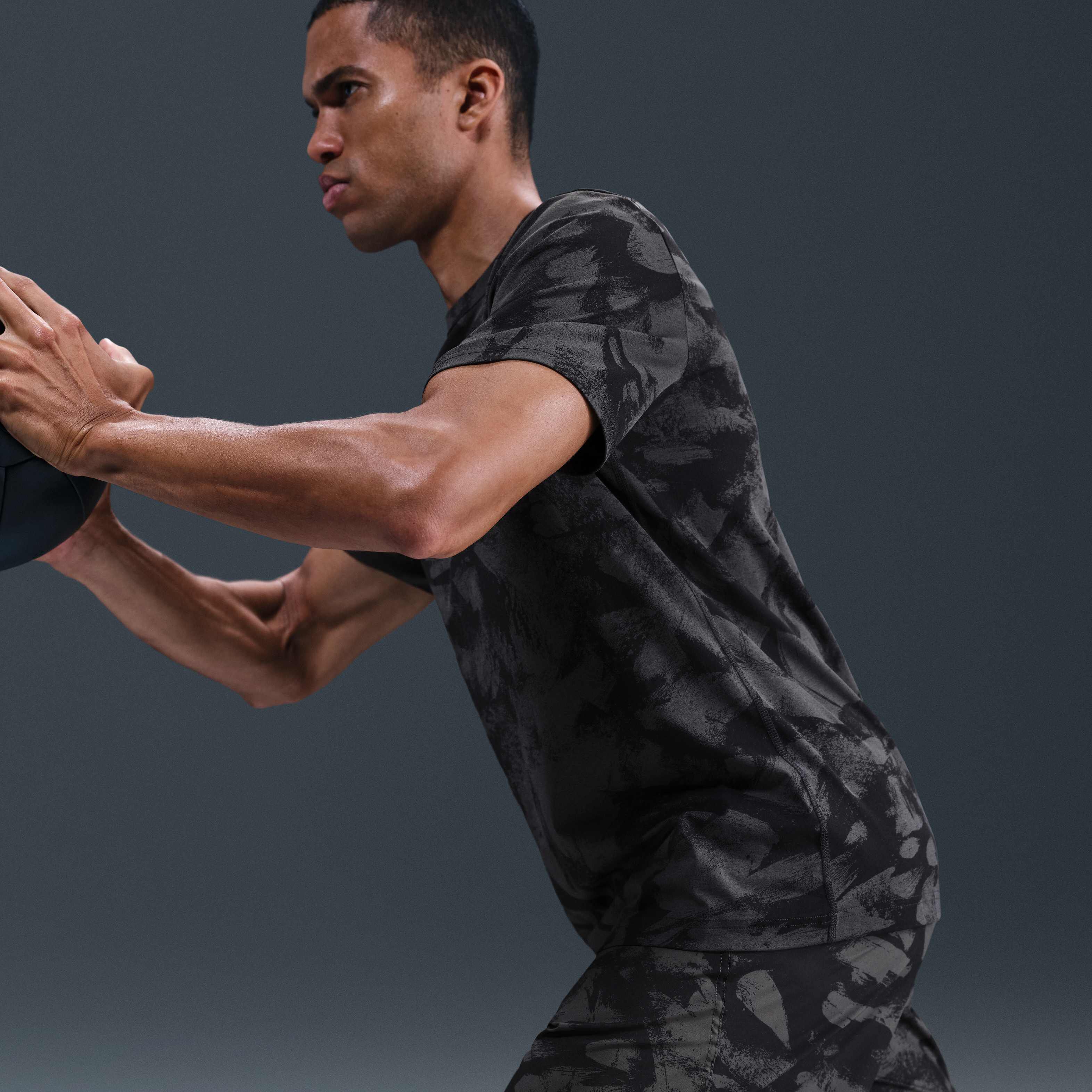 نايكي فورم image number 4