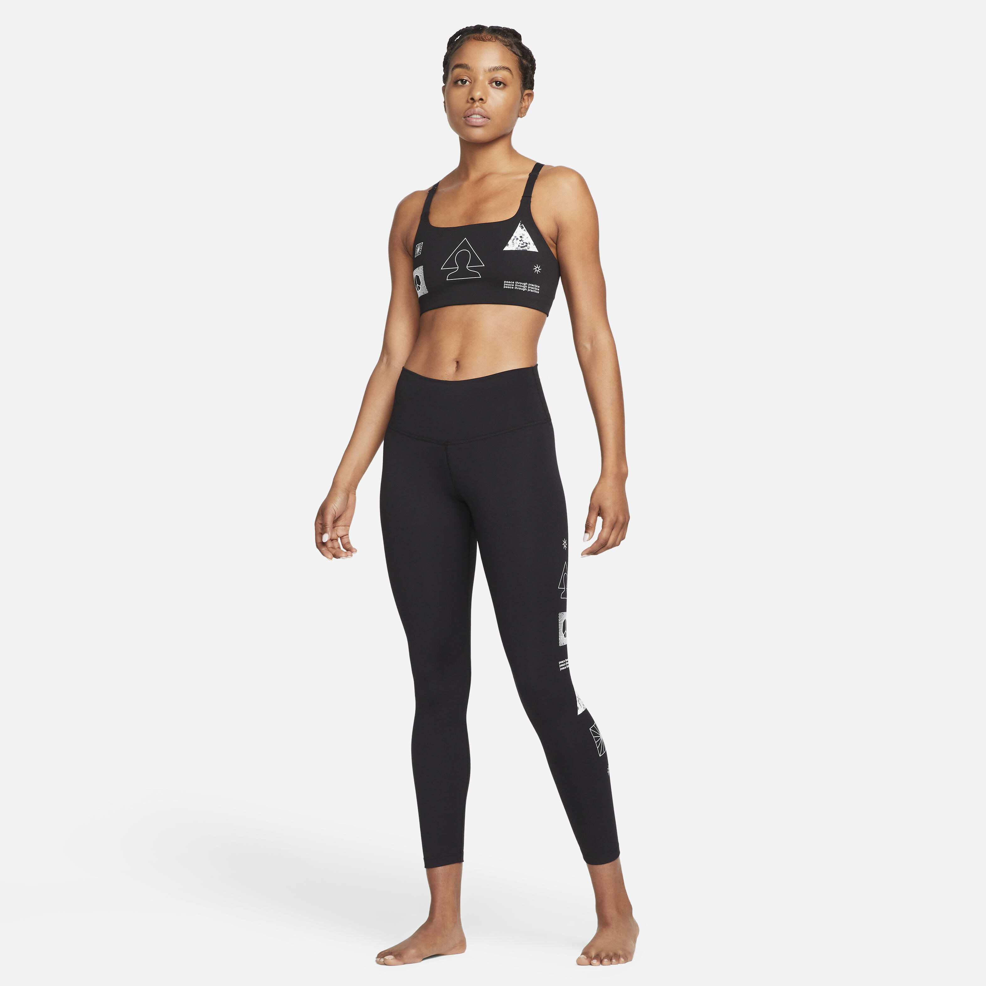 Nike Yoga image number 5