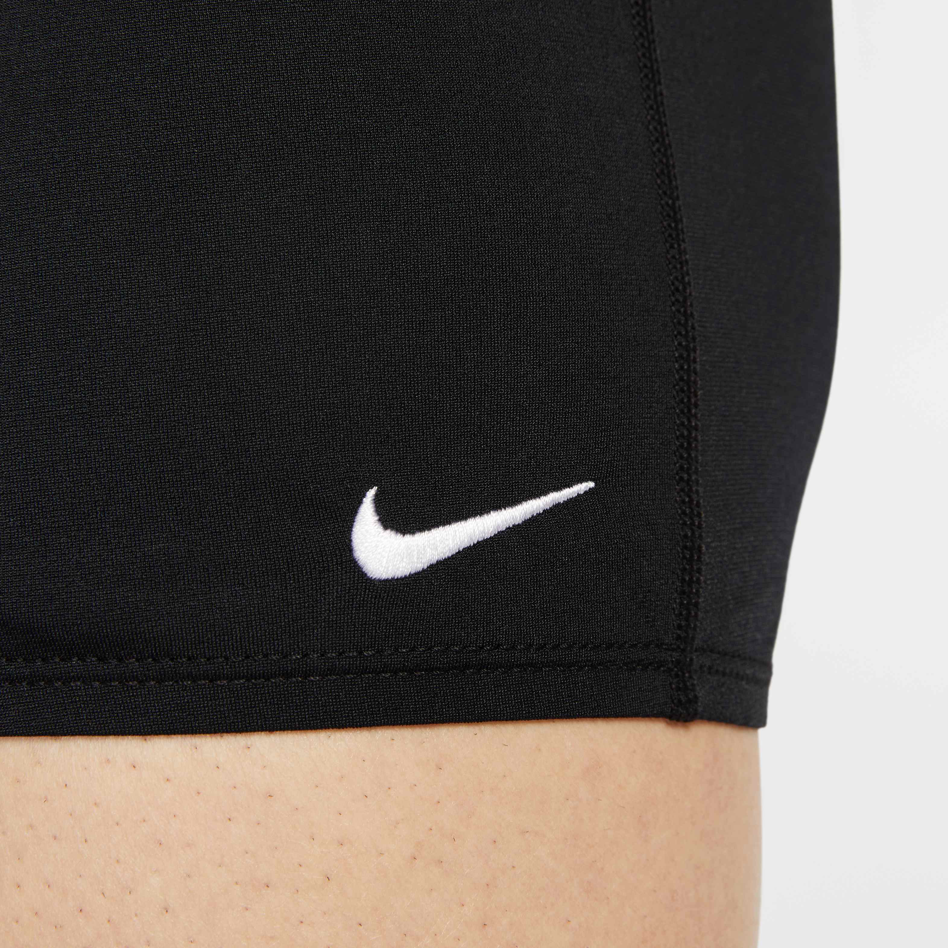 Nike Poly Solid image number 5