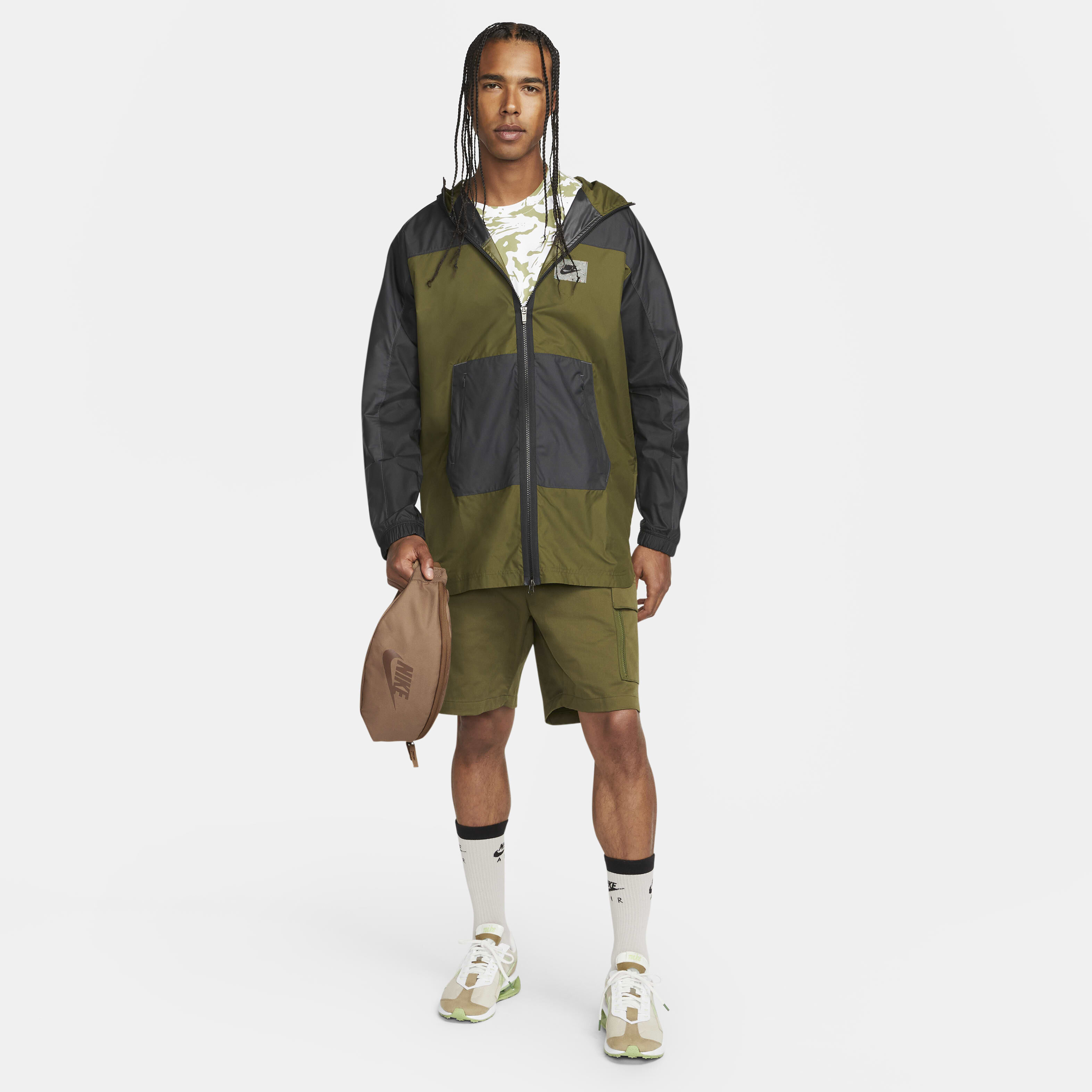 نايكي هيرتج image number 8