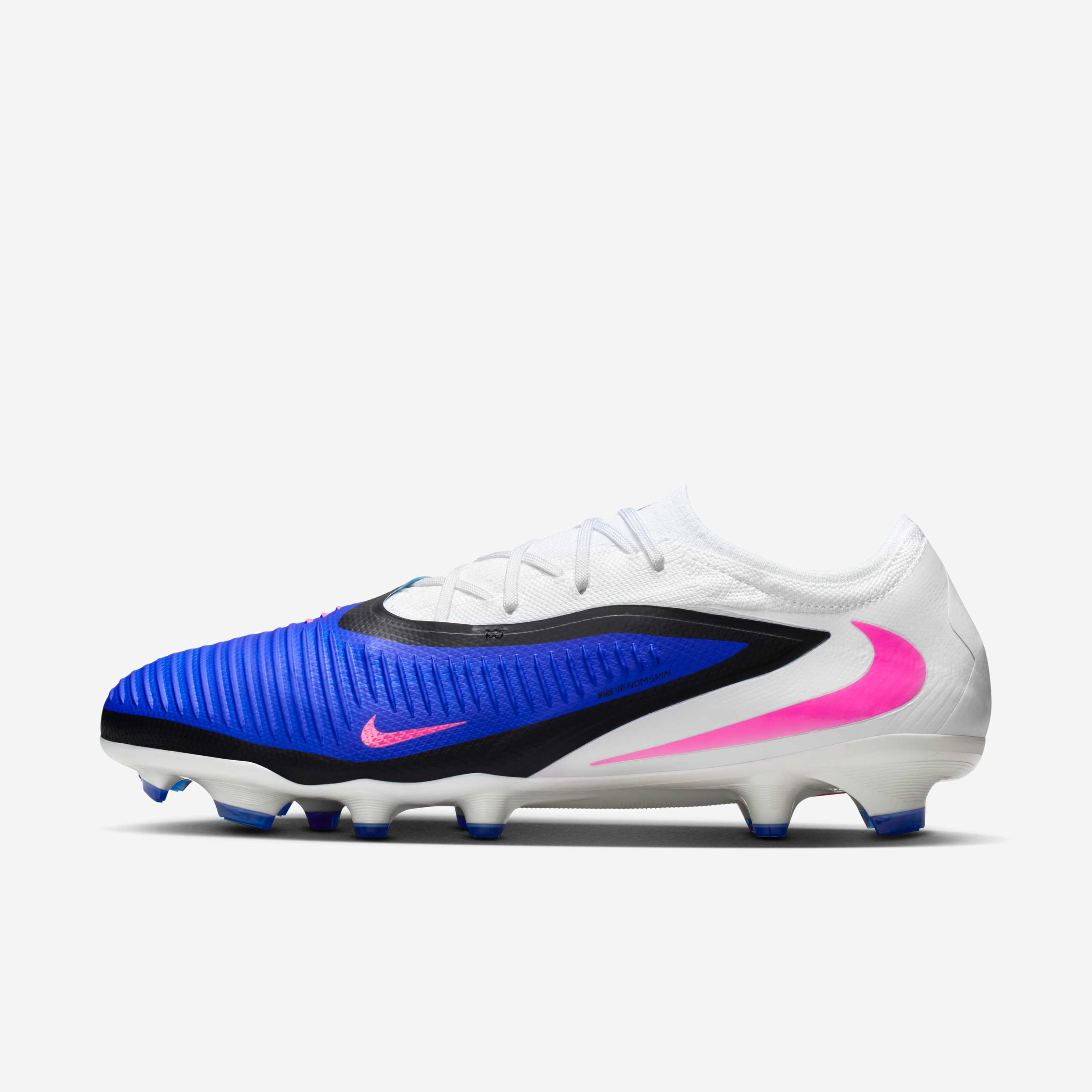Nike Phantom 6 Low Pro image number 0