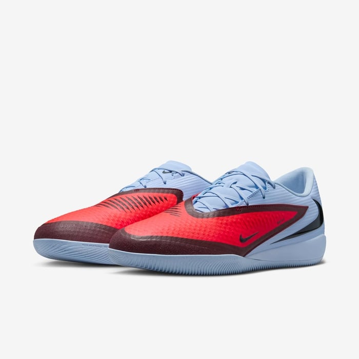 Nike Phantom 6 Low Academy image number 4 Nike Phantom 6 Low Academy image number 4