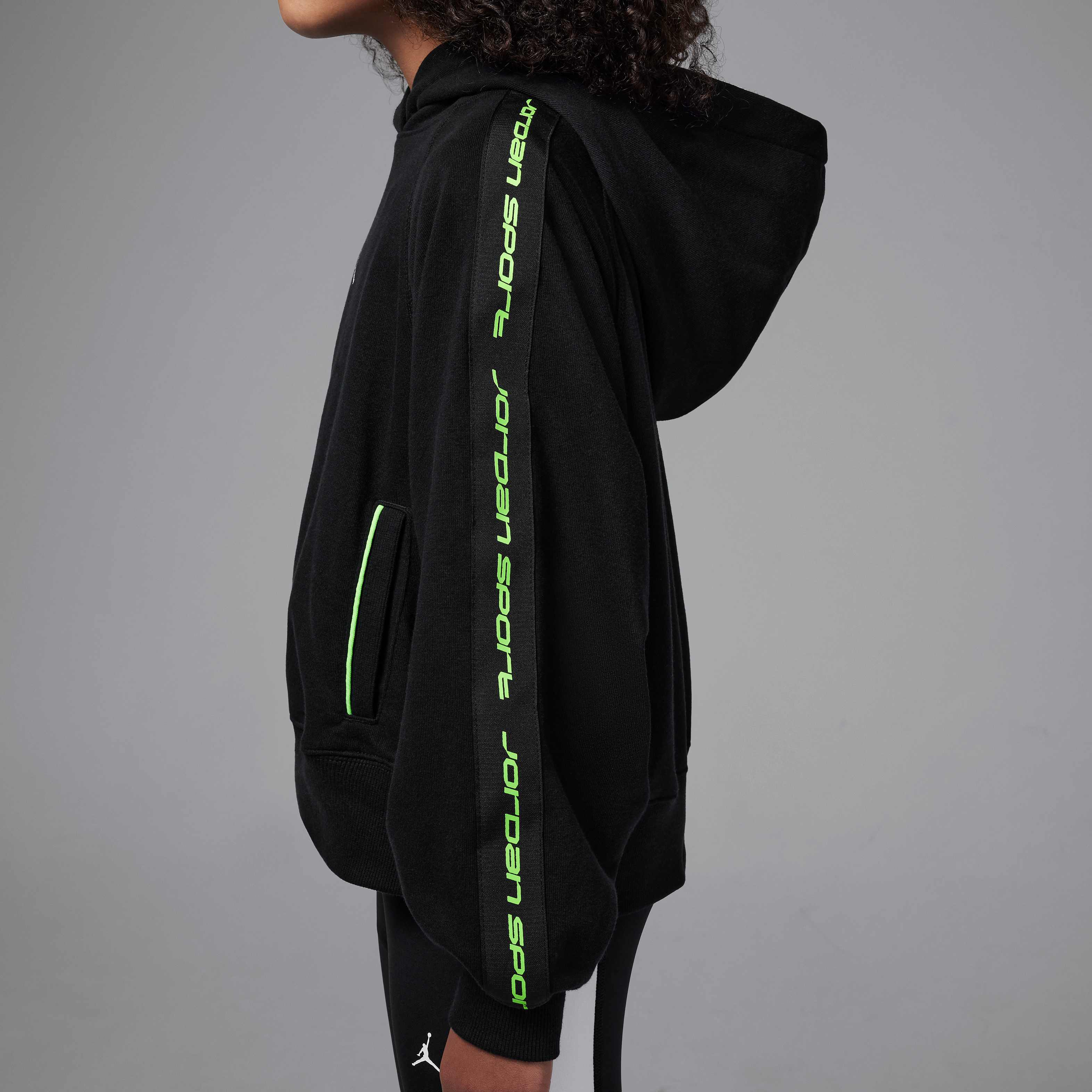 جوردن دراي-فت سبورت image number 5