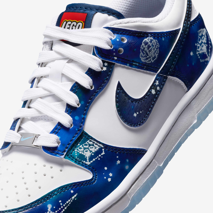 Nike Dunk Low x LEGO® Collection image number 6 Nike Dunk Low x LEGO® Collection image number 6