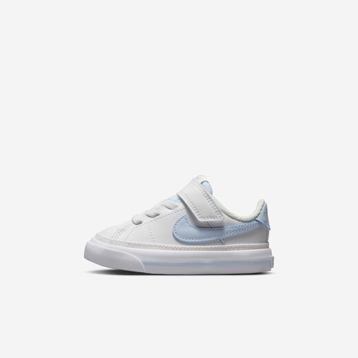 NikeCourt Legacy