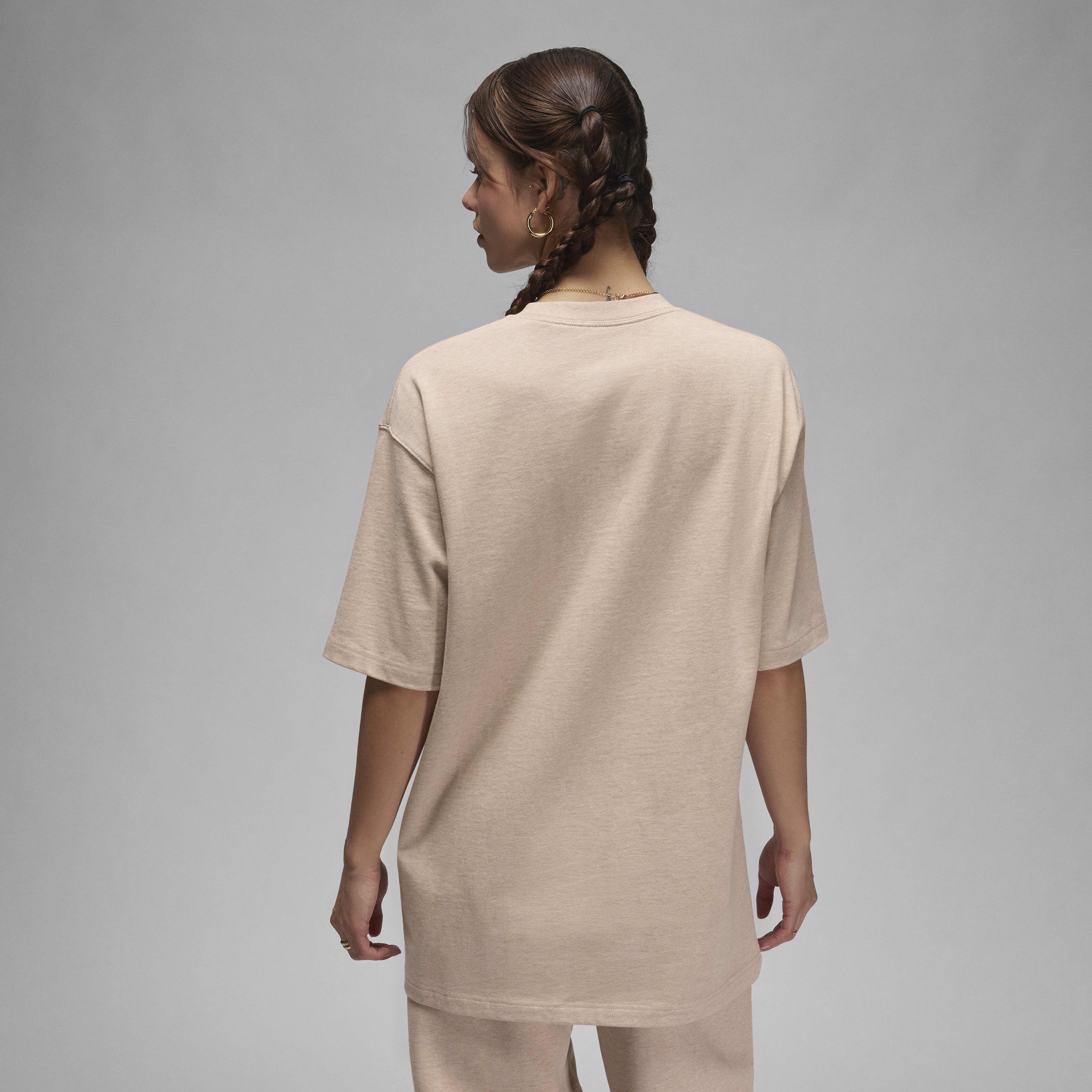 Jordan Essentials image number 1