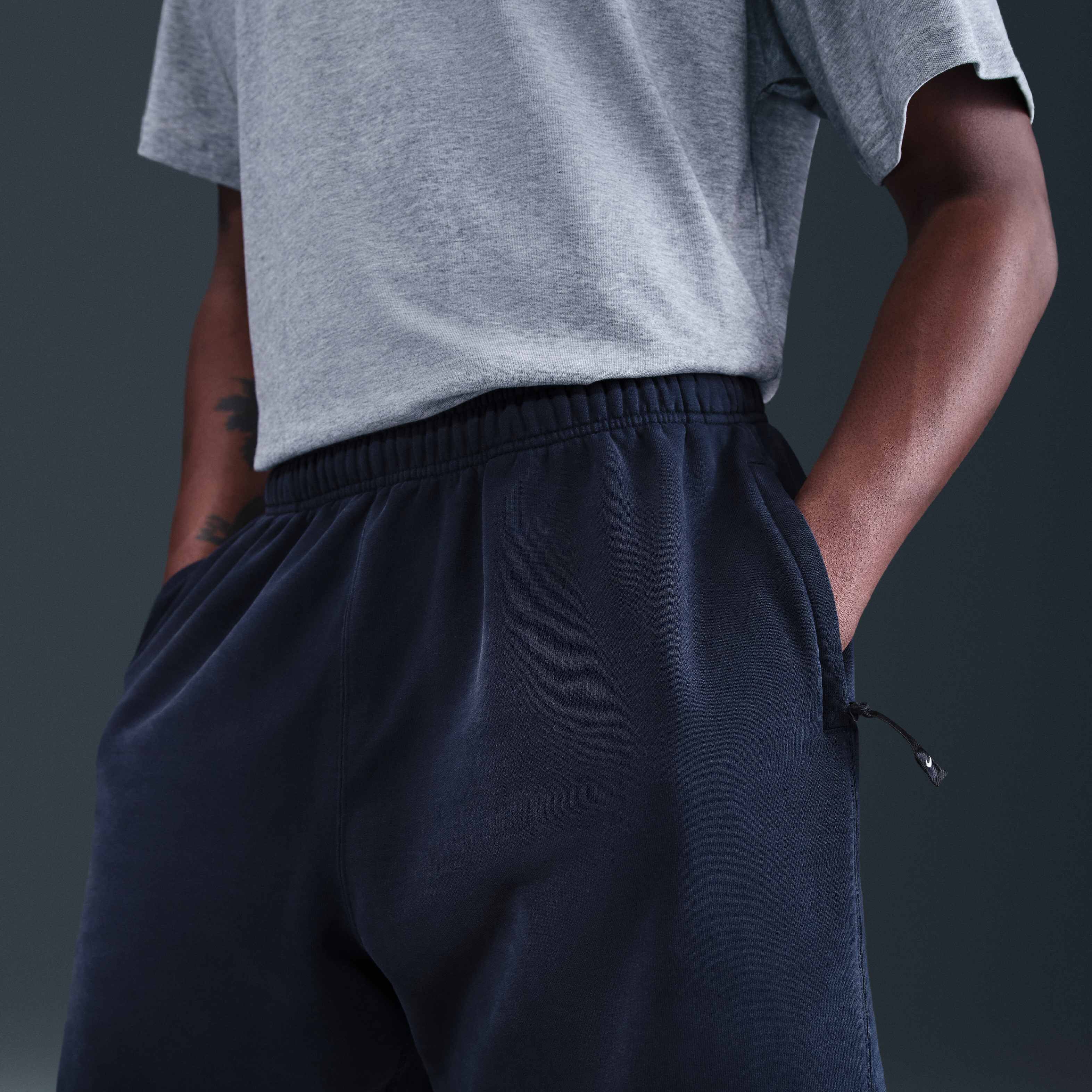 Nike Solo Swoosh image number 1