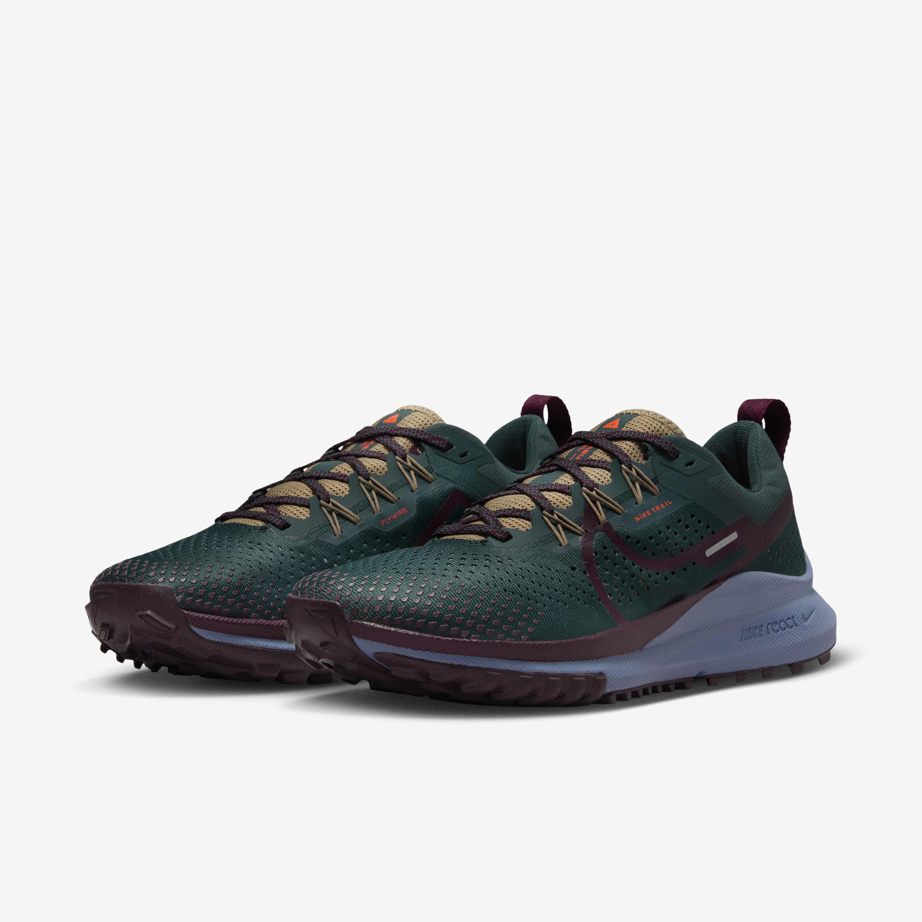Nike Pegasus Trail 4 image number 4