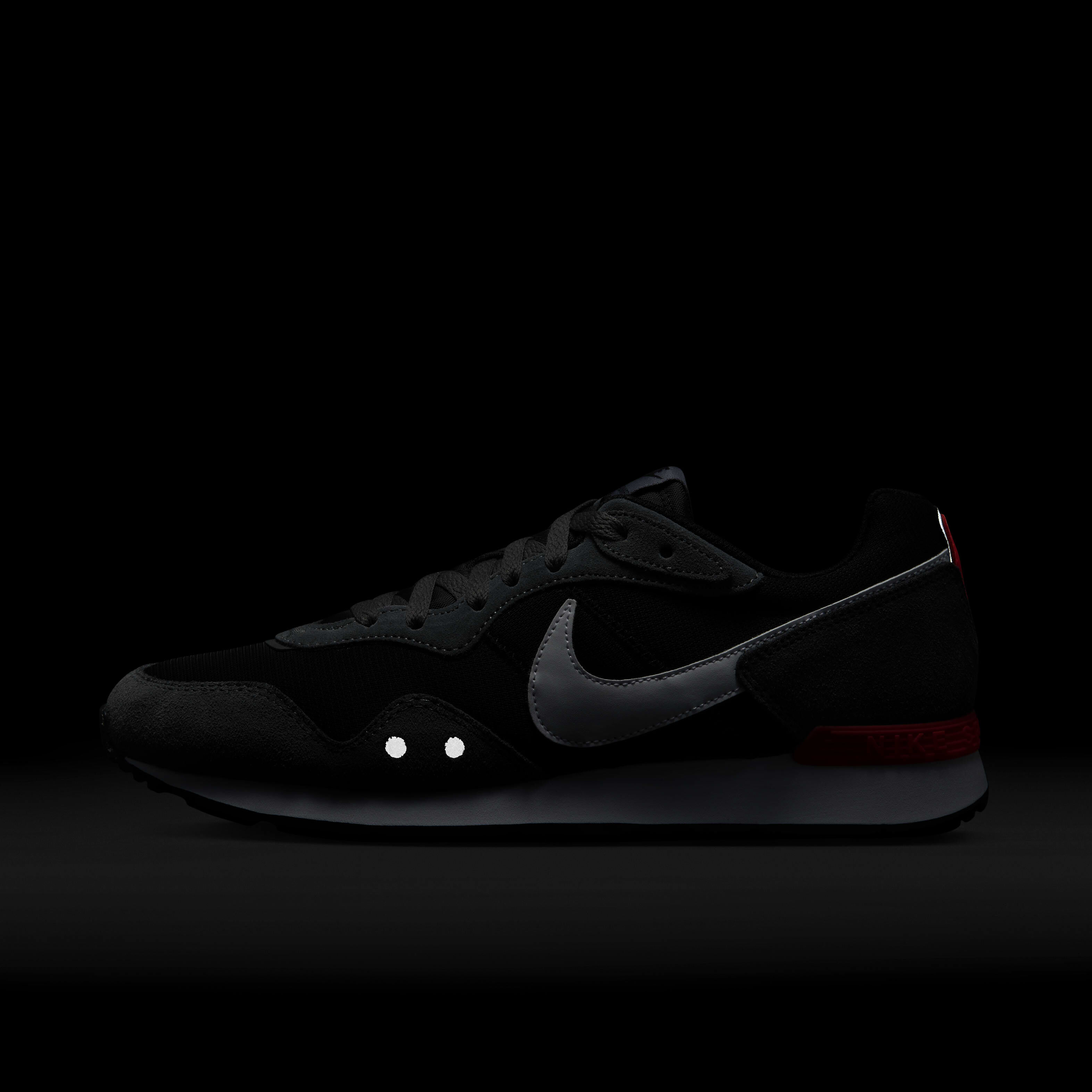 Nike Venture Runner image number 9