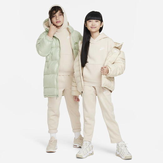 نايكي سبورتسوير كلوب فليس