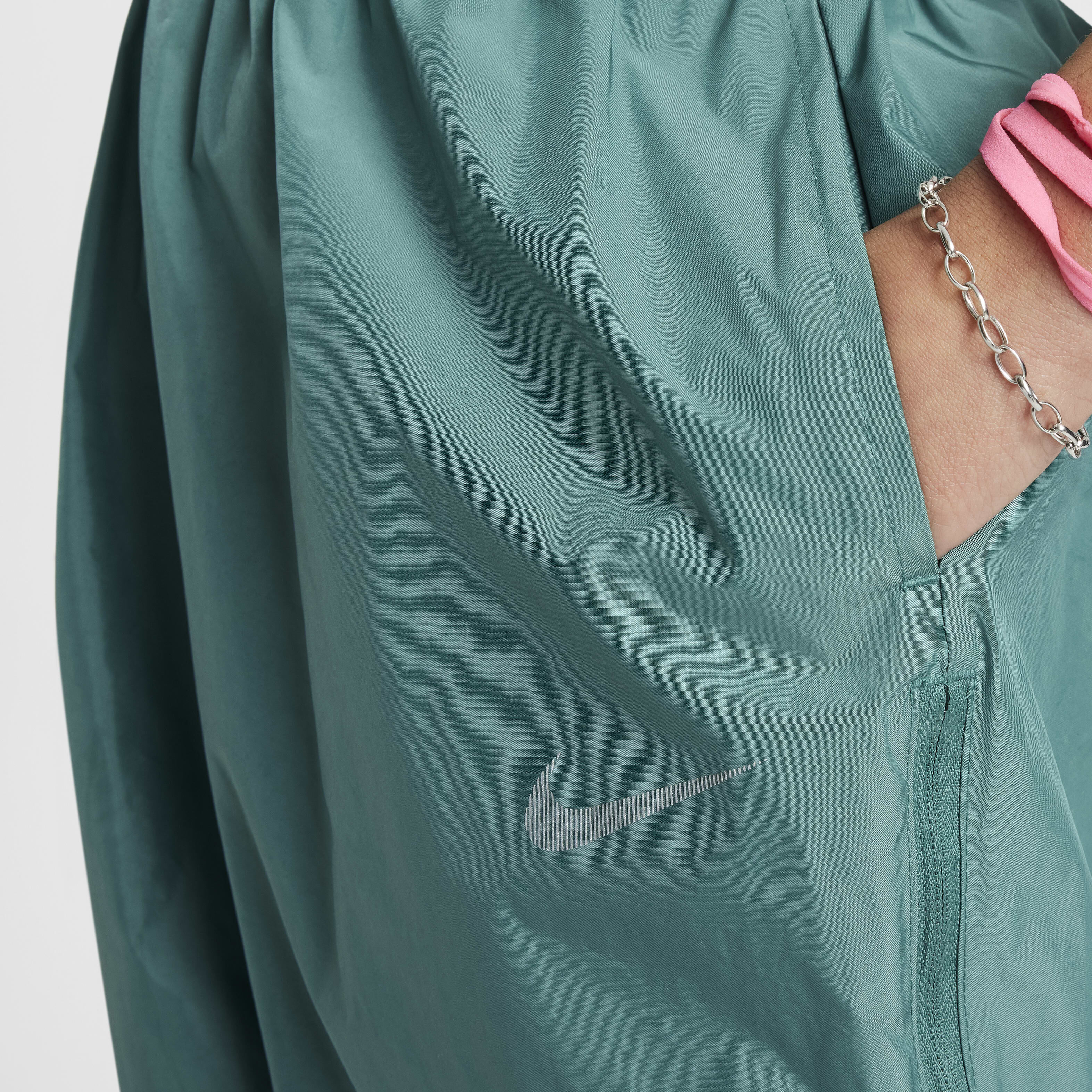Nike Sportswear image number 3