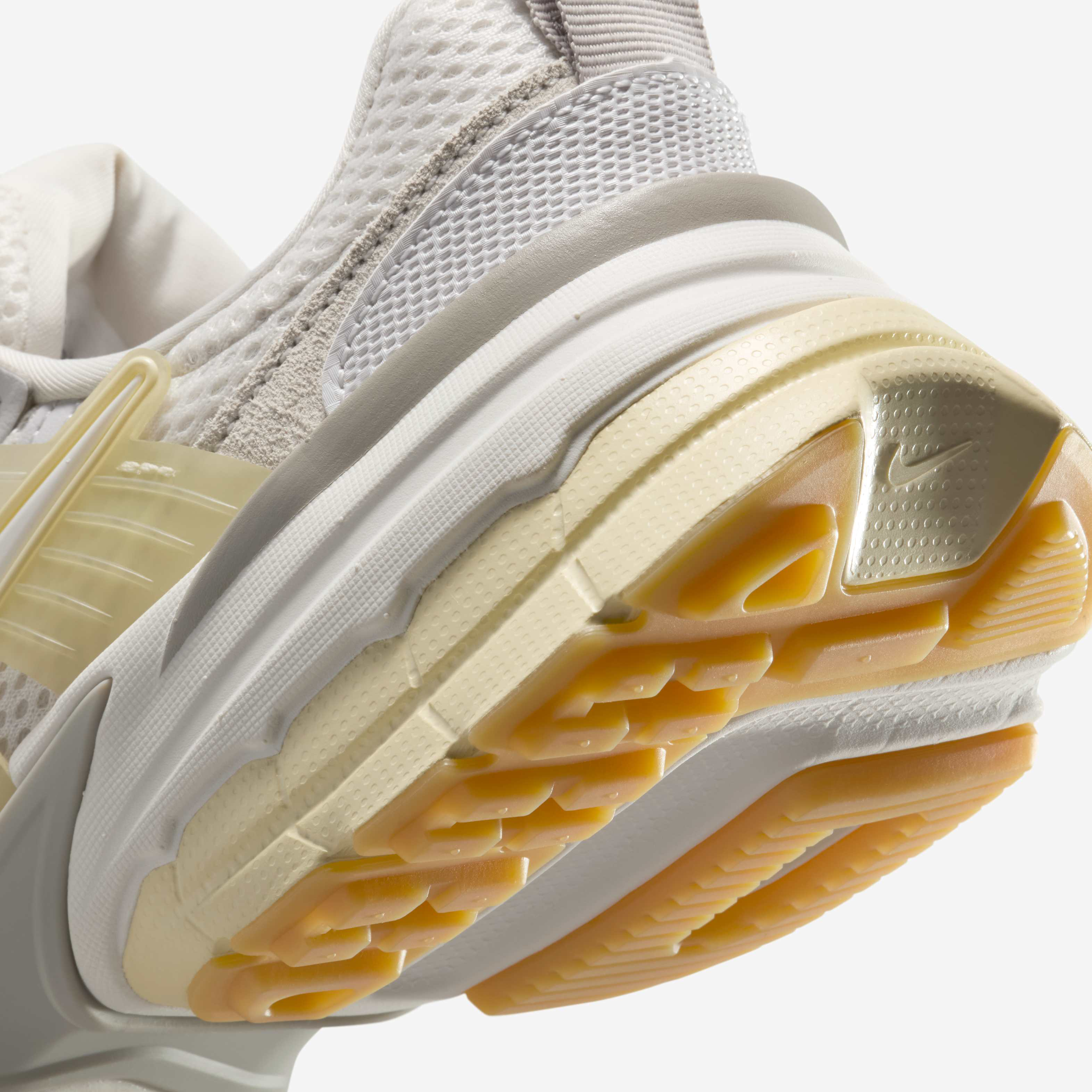 Nike V2K Run image number 7