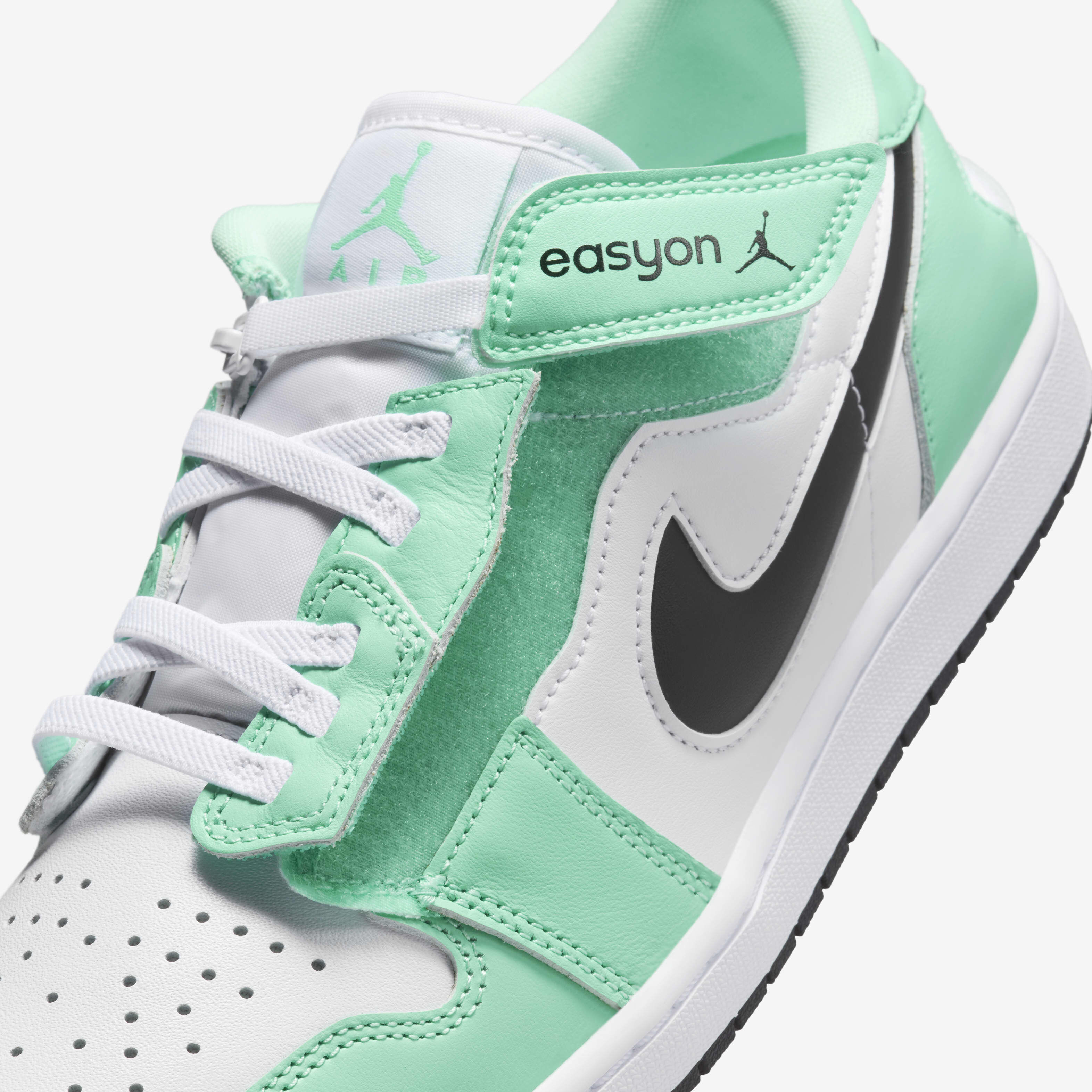 Air Jordan 1 Low EasyOn