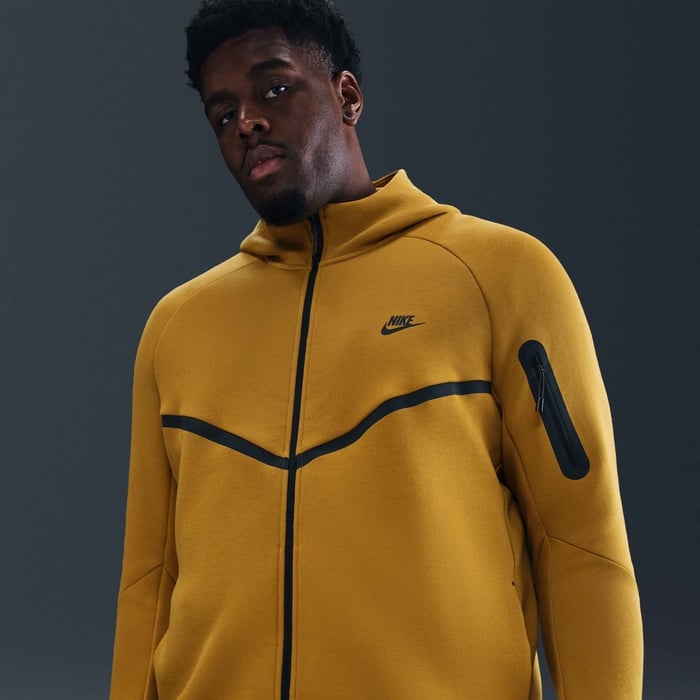 Nike Tech image number 5 Nike Tech image number 5