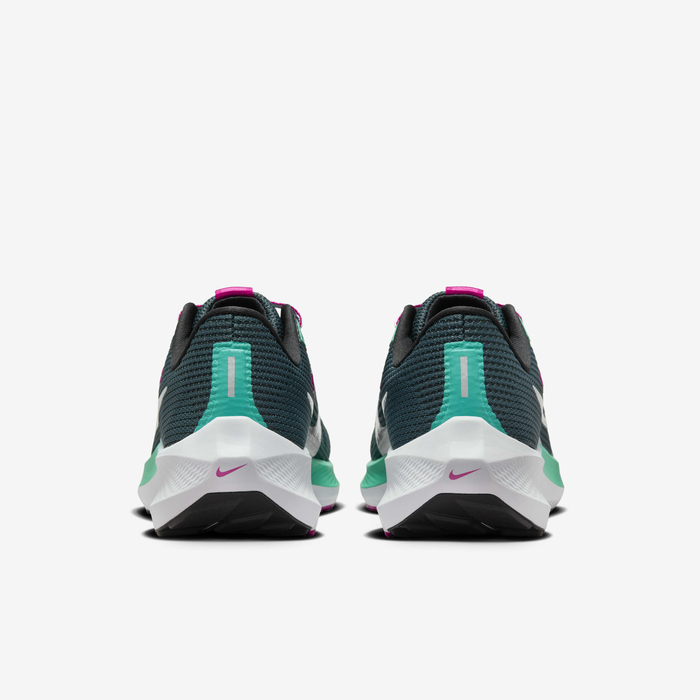 نايكي بيجاسوس 40 image number 5 نايكي بيجاسوس 40 image number 5